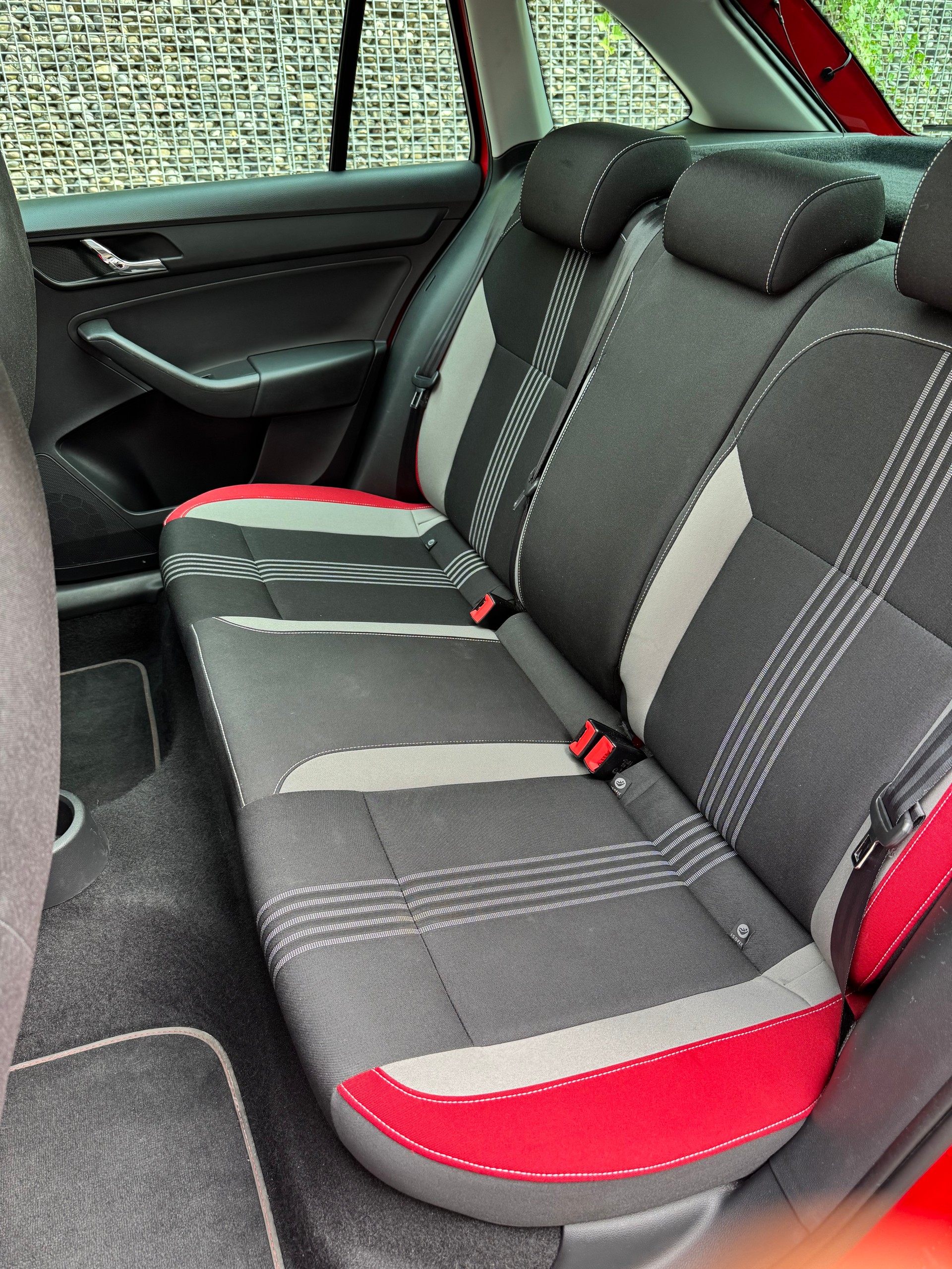 SKODA Rapid Spaceback 1.4 TSI Monte Carlo DSG Leasing ab 241.- 1 J. Garantie 3 J. Gratisservice-image-11