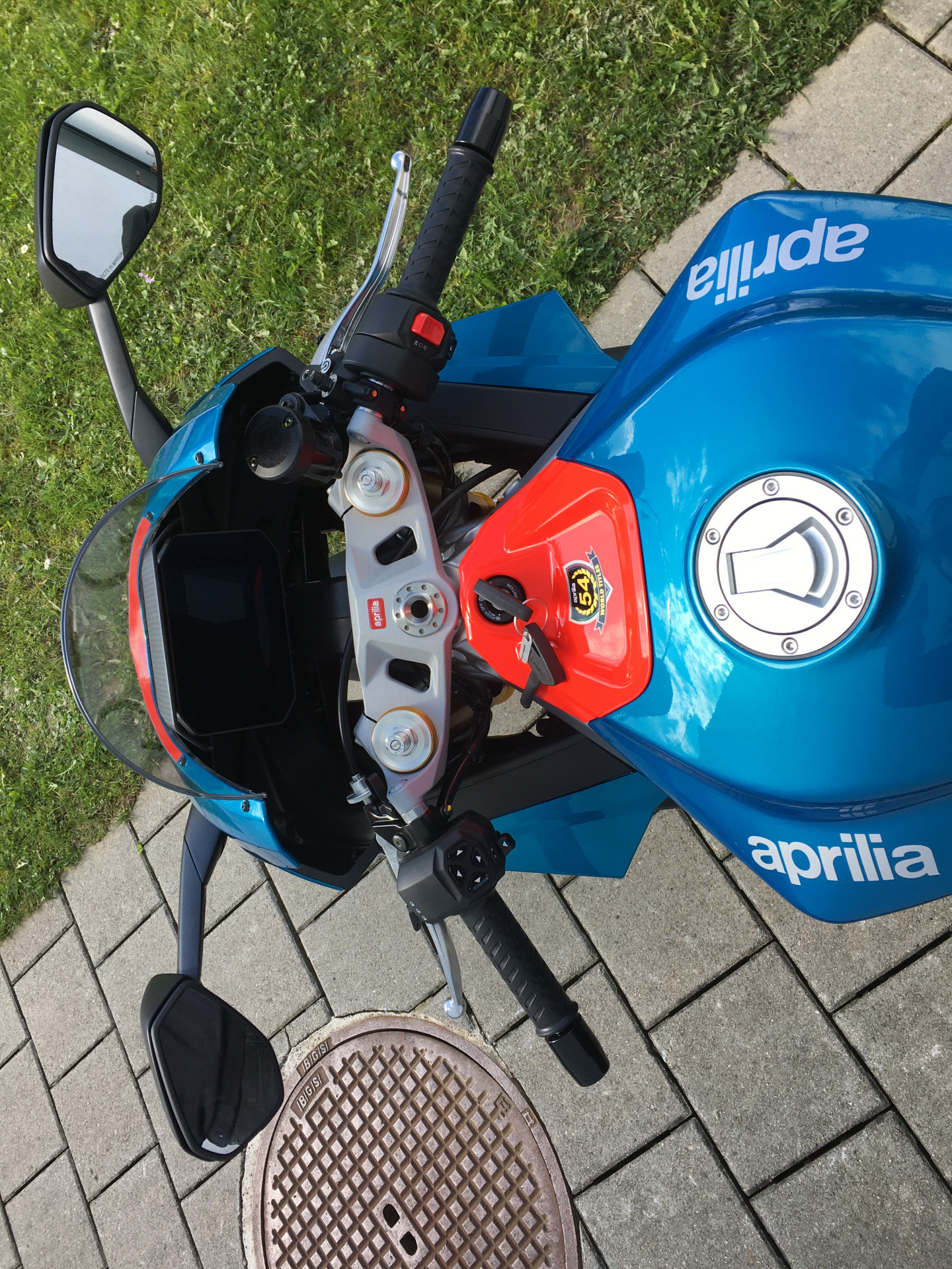 APRILIA RS 660-image-4