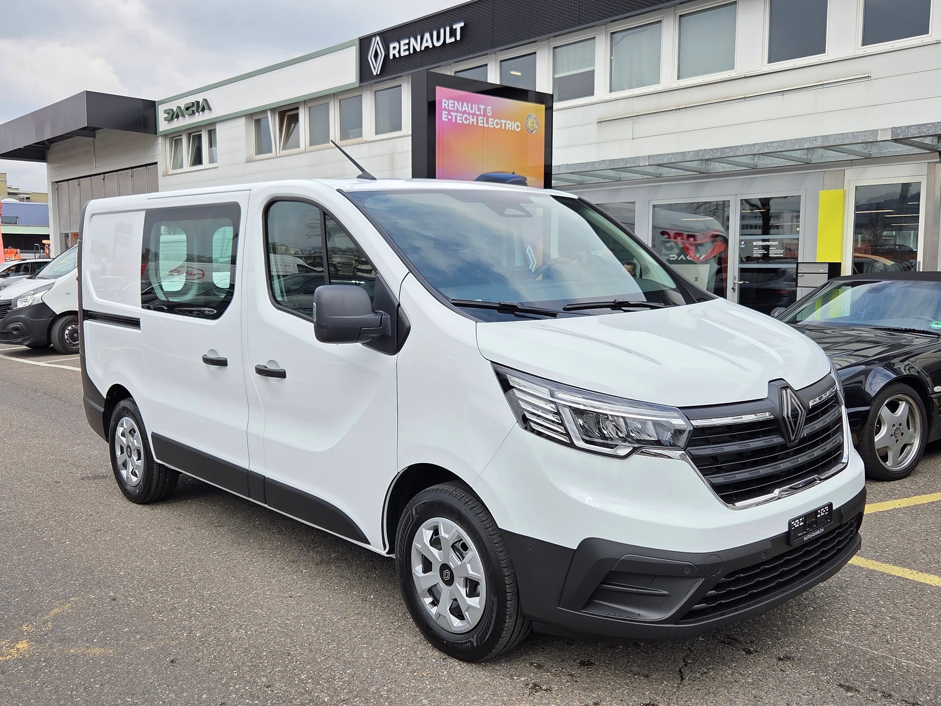 RENAULT Trafic Kaw. 2.8 t L1 H1 2.0 dCi Blue 110 Advance-image-7