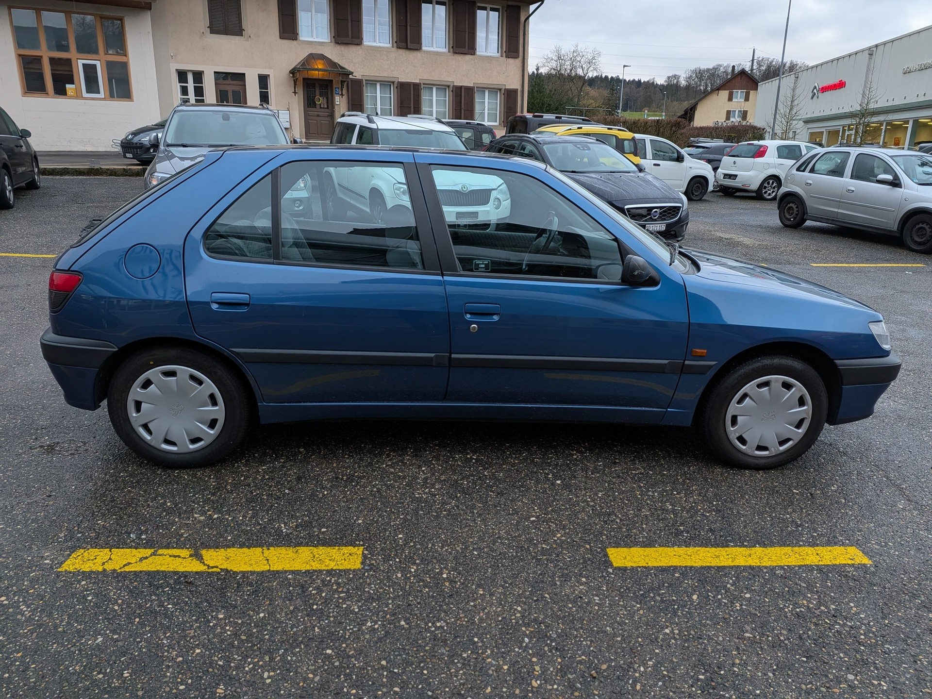 PEUGEOT 306 1.6 XT-showroom-element-3
