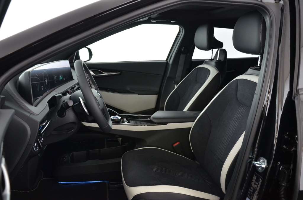 KIA EV6 77.4 kWh AWD GT-Line *Glasdach*-image-14