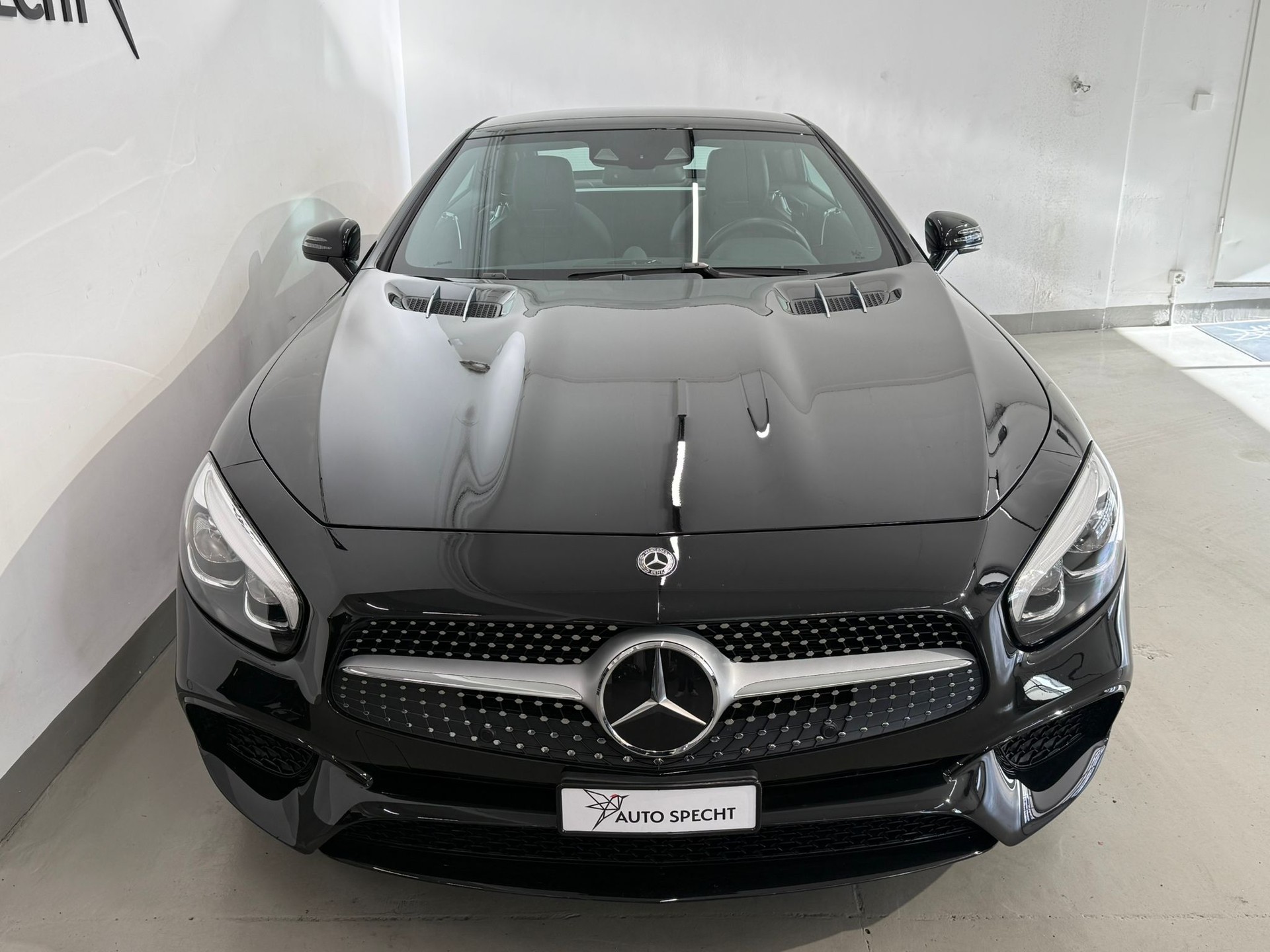 MERCEDES-BENZ SL 500 9G-Tronic-showroom-element-2
