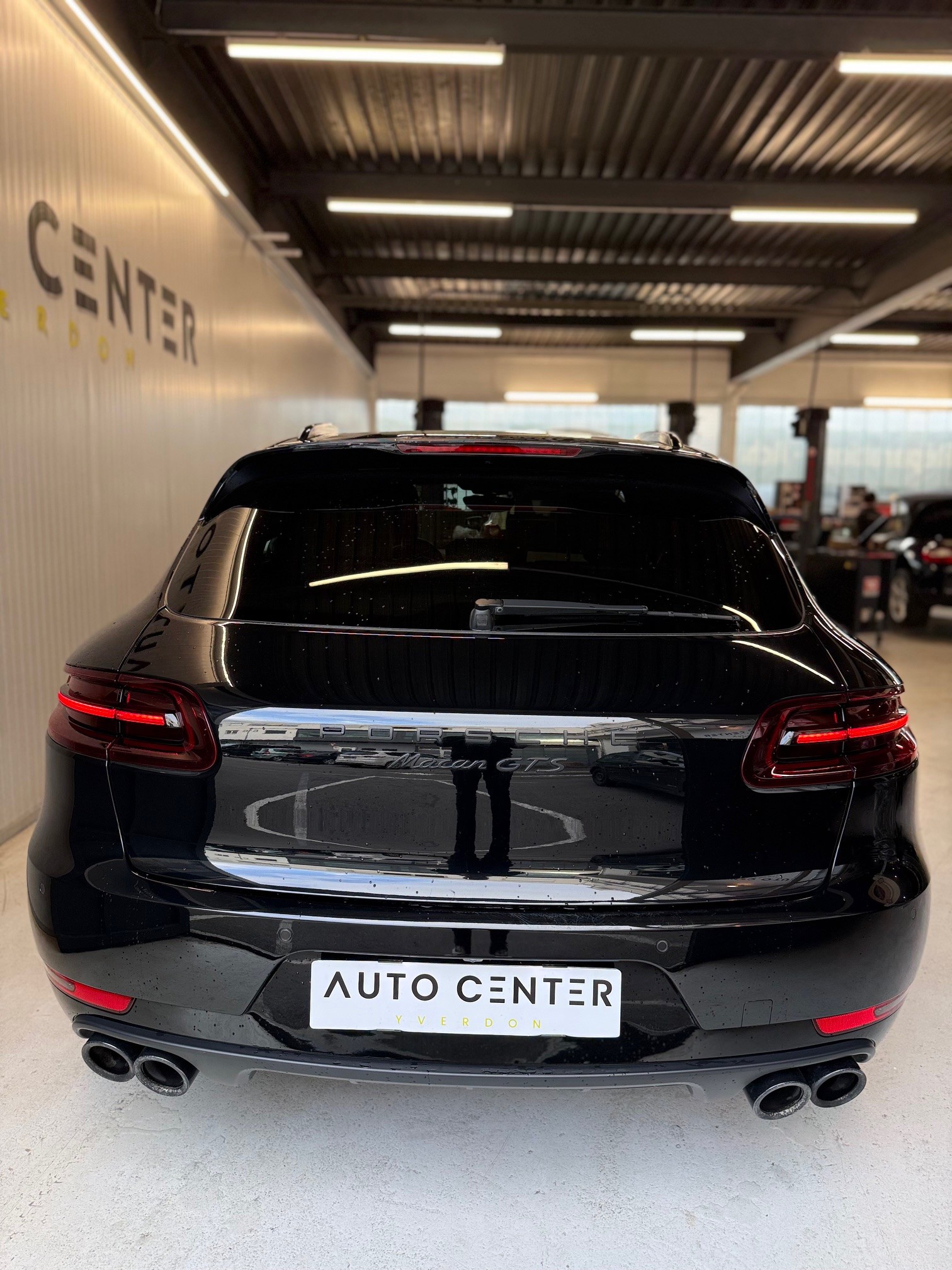 PORSCHE Macan GTS PDK-showroom-element-3