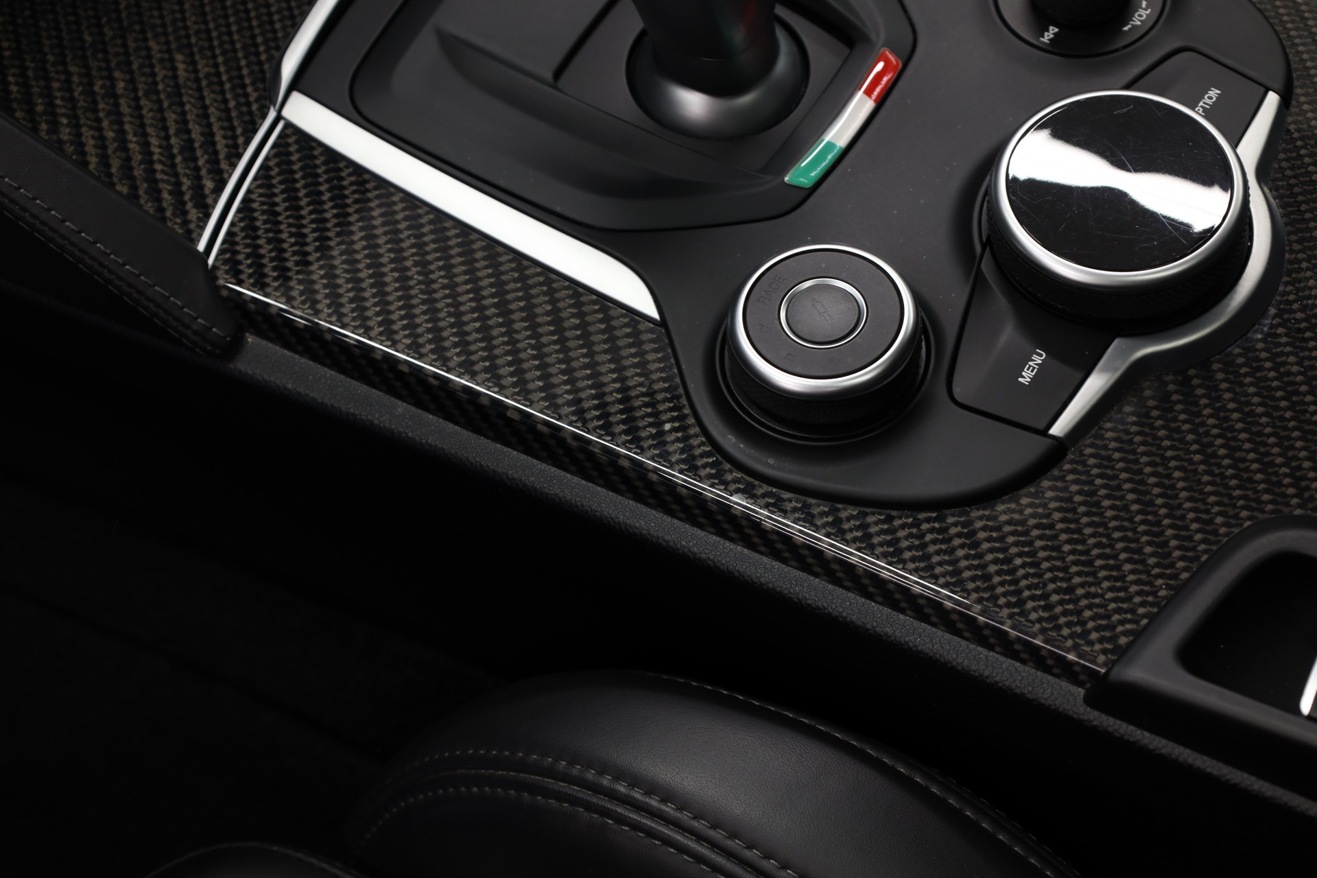 ALFA ROMEO Stelvio 2.9 V6 Biturbo Q4 Quadrifoglio-image-28