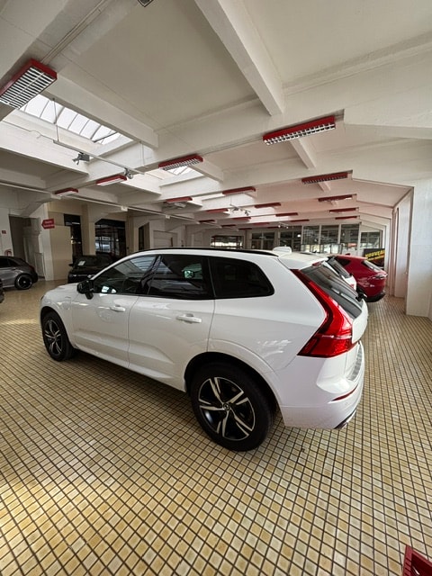 VOLVO XC60 T8 eAWD R-Design Geartronic-image-1
