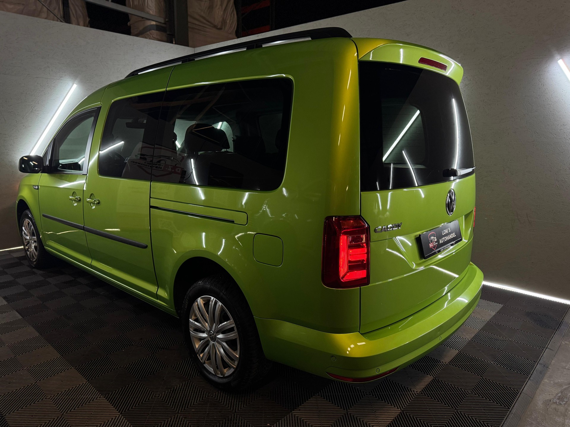 VW Caddy Maxi 1.4 TSI Trendline DSG-image-5