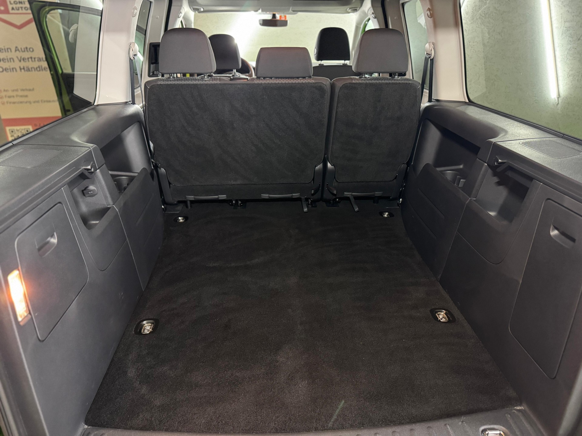 VW Caddy Maxi 1.4 TSI Trendline DSG-image-12