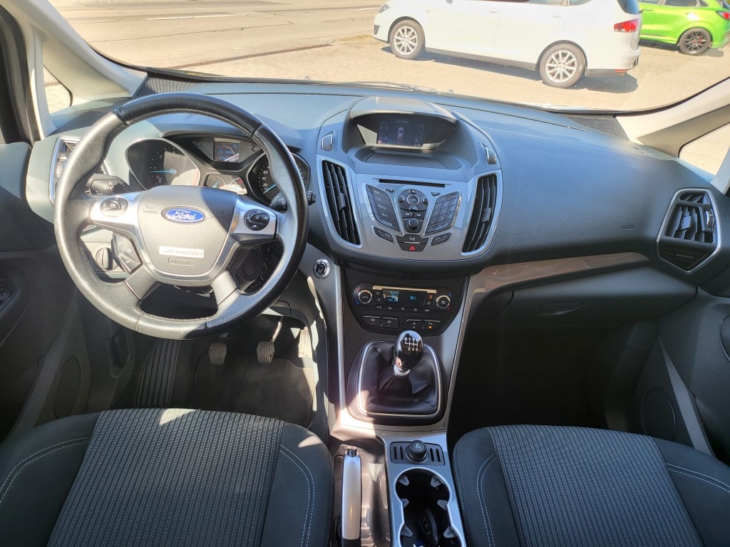 FORD C-Max 1.6 TDCi 115 Titanium S/S-image-8