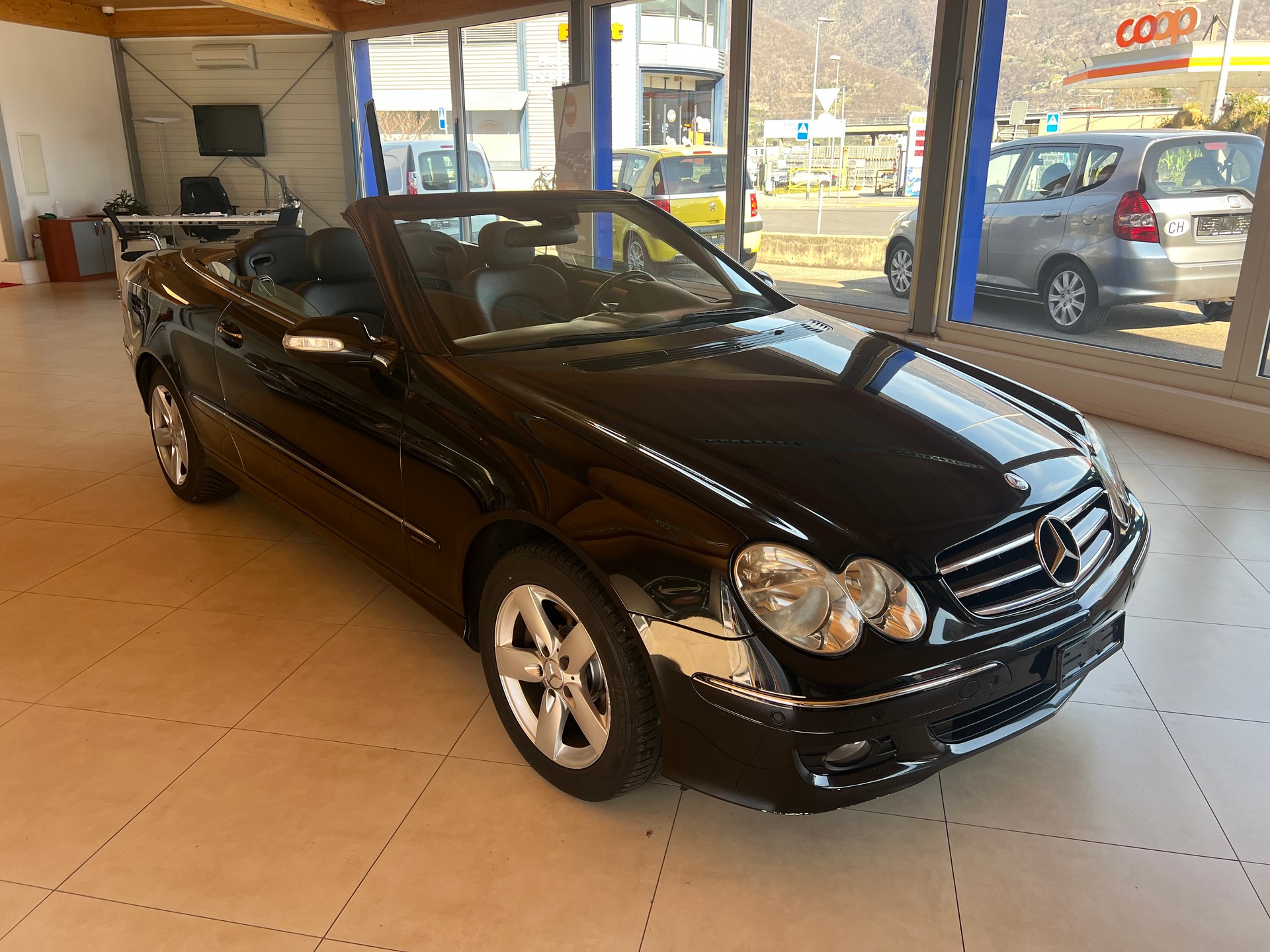 MERCEDES-BENZ CLK 200 Kompressor Avantgarde-image-1