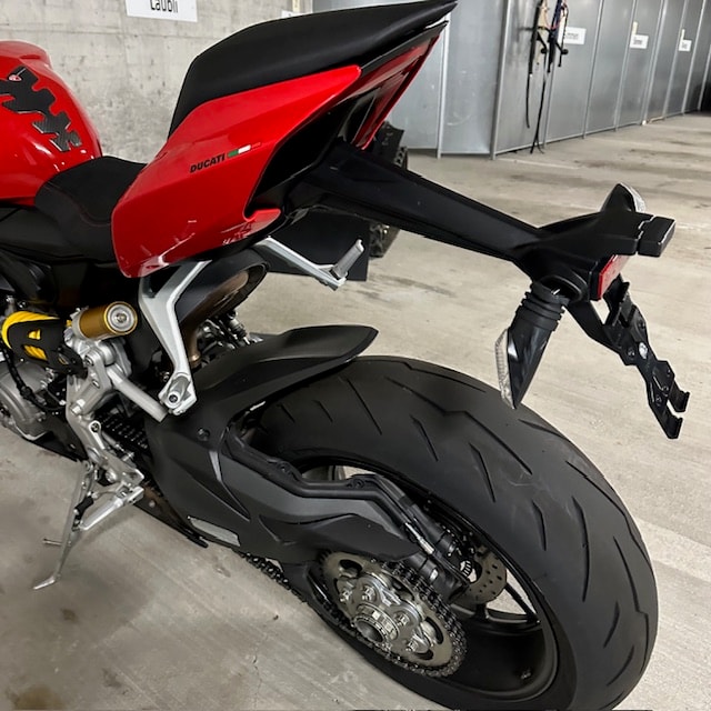 DUCATI Streetfighter V2-image-6