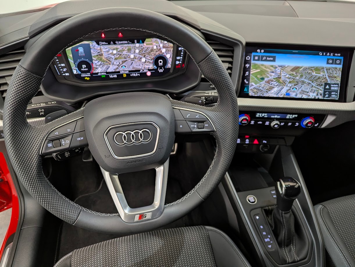 AUDI A1 Sportback 2.0 40 TFSI S Line S-Tronic*5J GAR S-LINE KOMPLETT VOLL-LED DÄMPFER NAVI+ ACC KEYLESS*-image-8