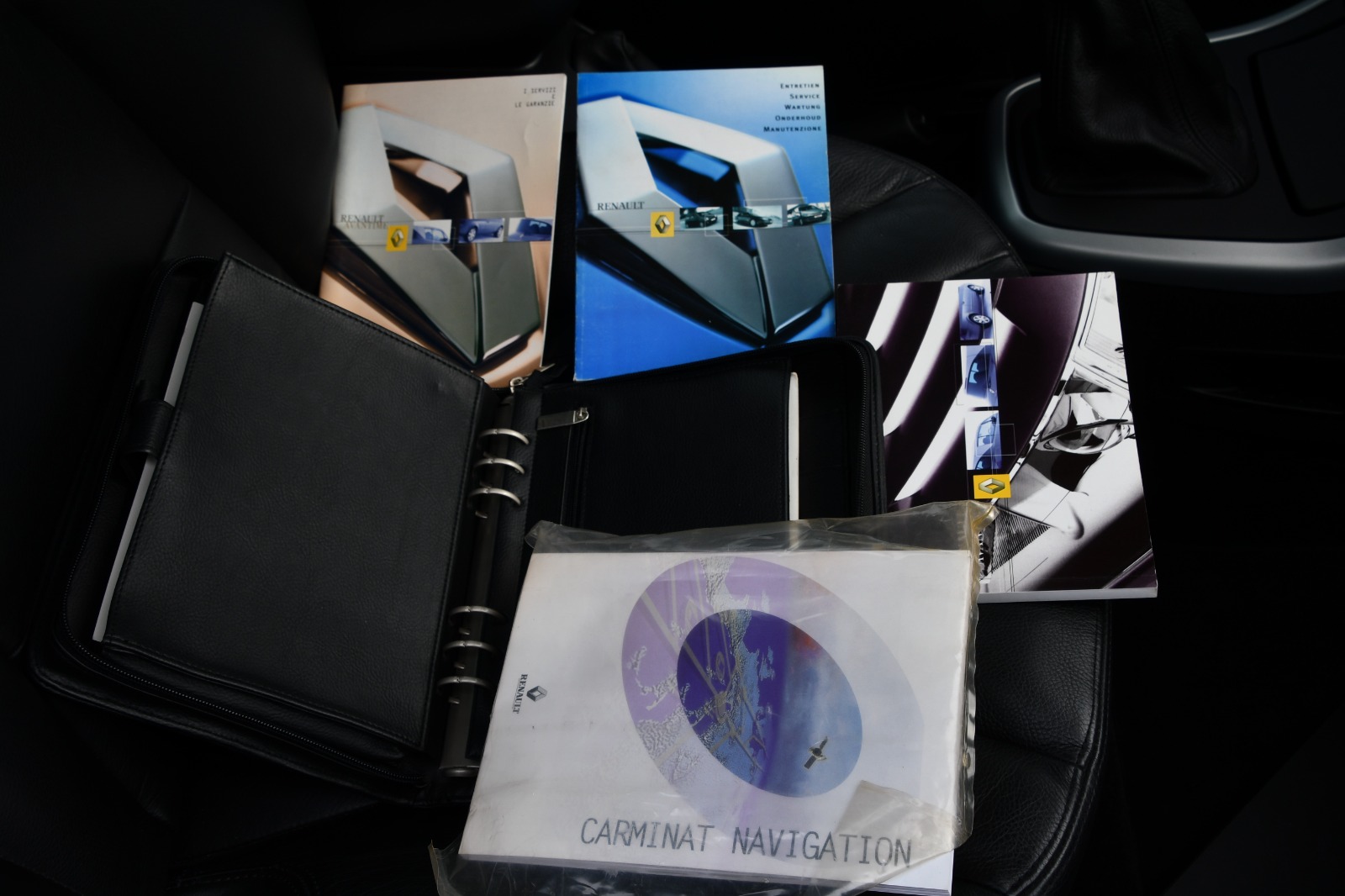 RENAULT Avantime 3.0 V6 Privilège-image-8