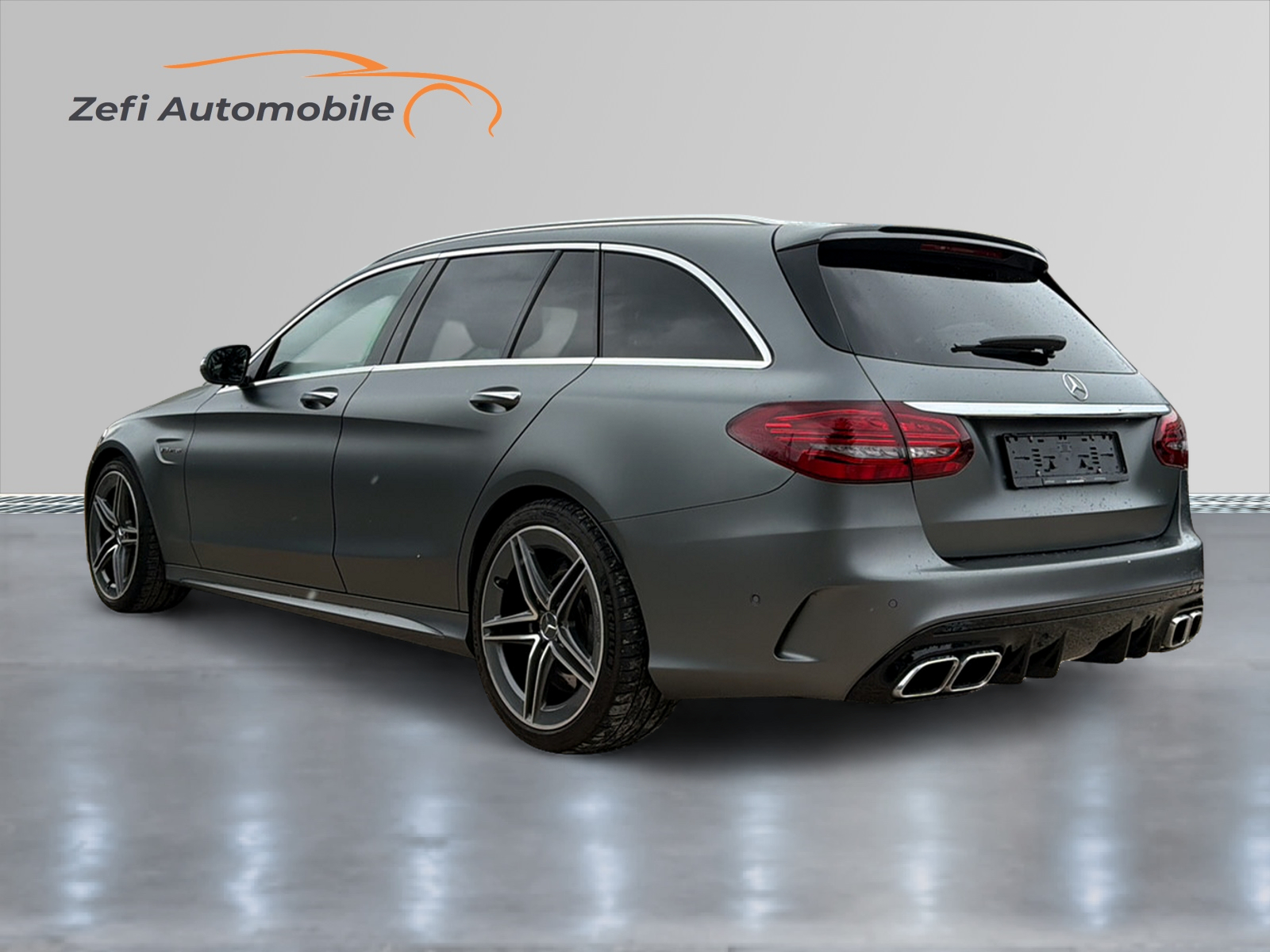 MERCEDES-BENZ C 63 AMG-image-2
