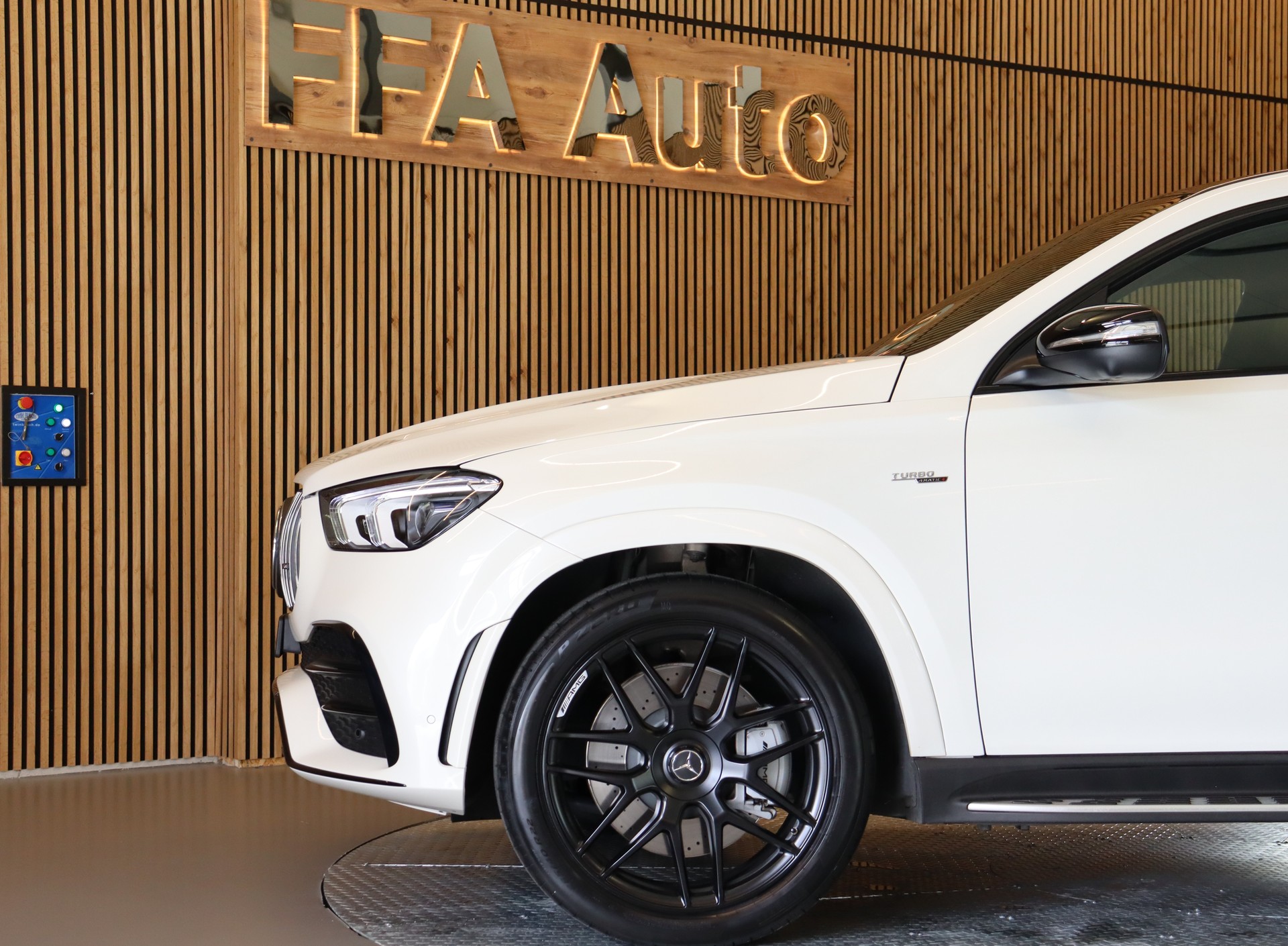 MERCEDES-BENZ GLE 53 AMG 4matic+ Coupé-image-11