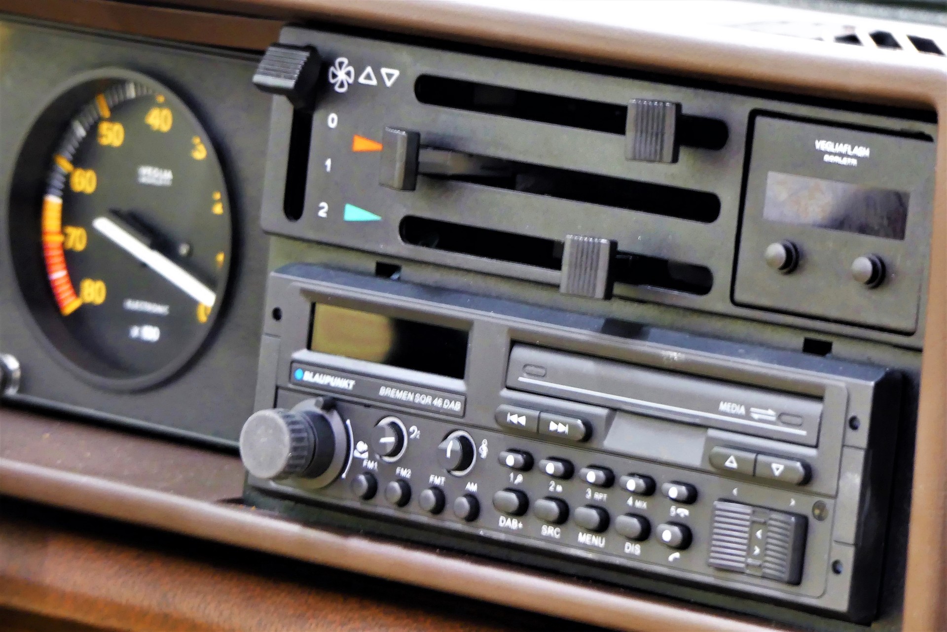 FIAT X1/9 (Targa)-image-9