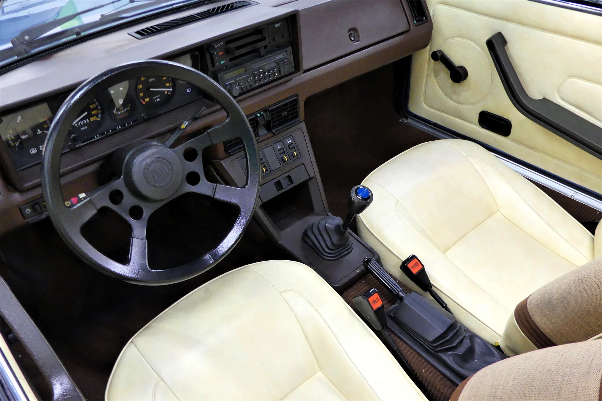FIAT X1/9 (Targa)-image-5