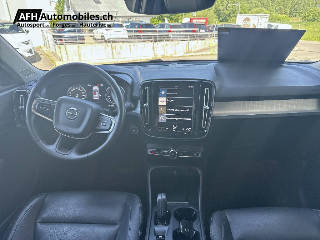 VOLVO XC40 1.5 T2 XCITE-image-17