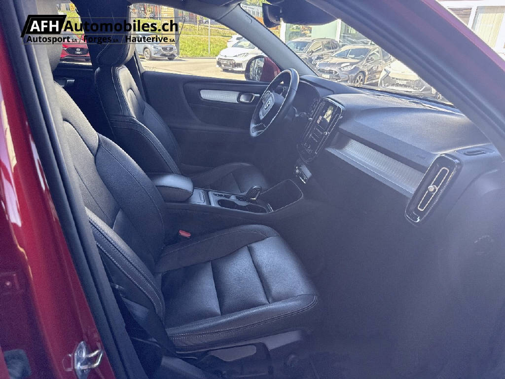 VOLVO XC40 1.5 T2 XCITE-image-12
