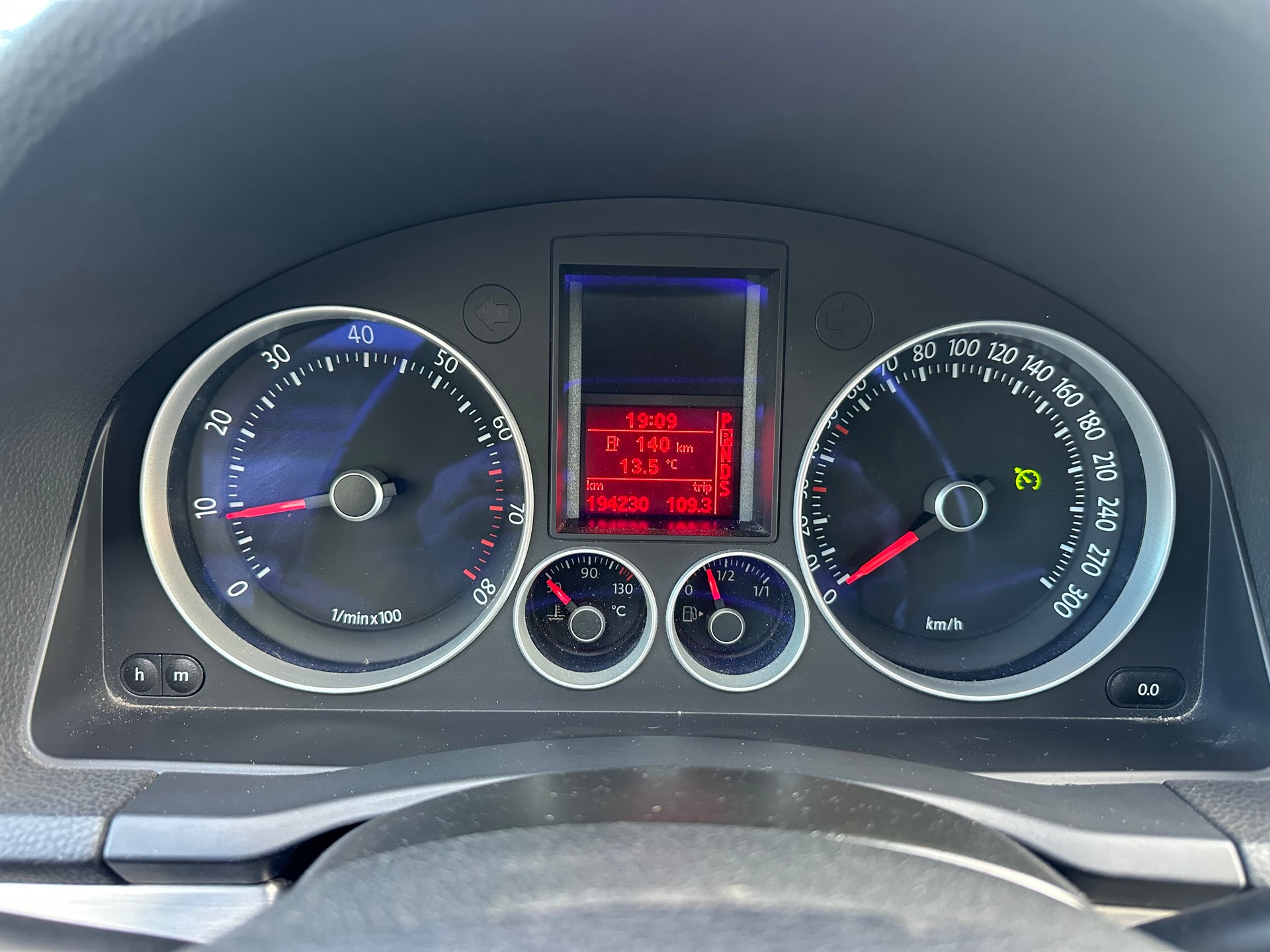 VW Golf 2.0 TFSI GTI-image-11