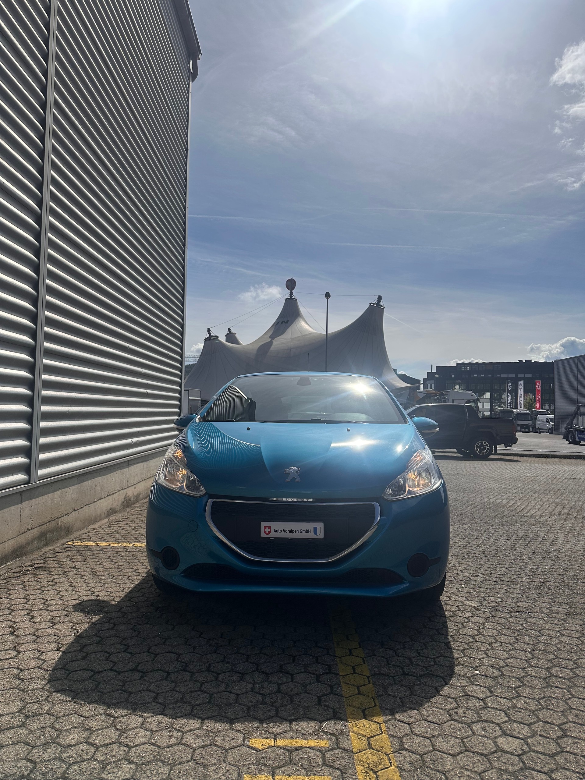 PEUGEOT 208 1.2 VTI Active