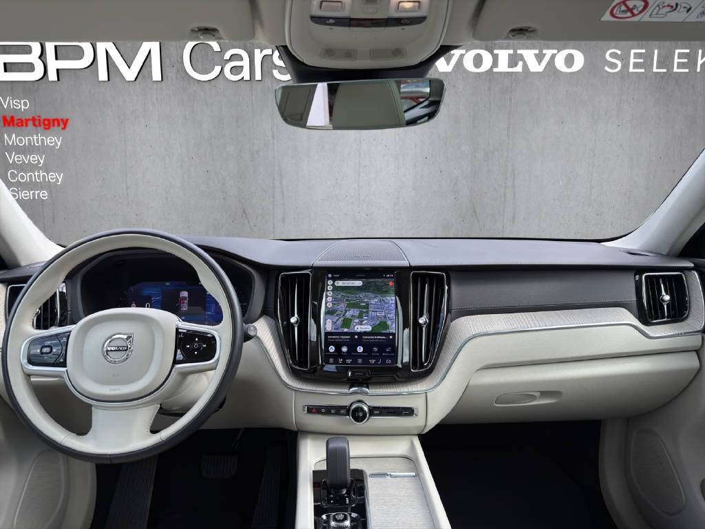 VOLVO XC60 2.0 T6 TE Ultimate Dark eAWD-image-10