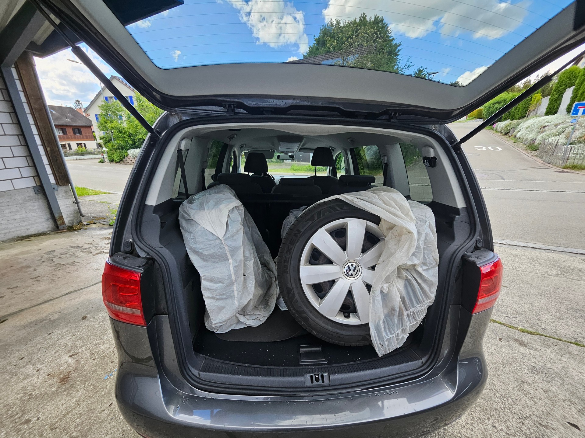 VW Touran 1.4 TSI Comfortline-image-6