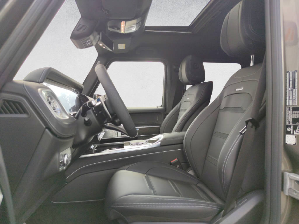 MERCEDES-BENZ G 63 AMG-image-9