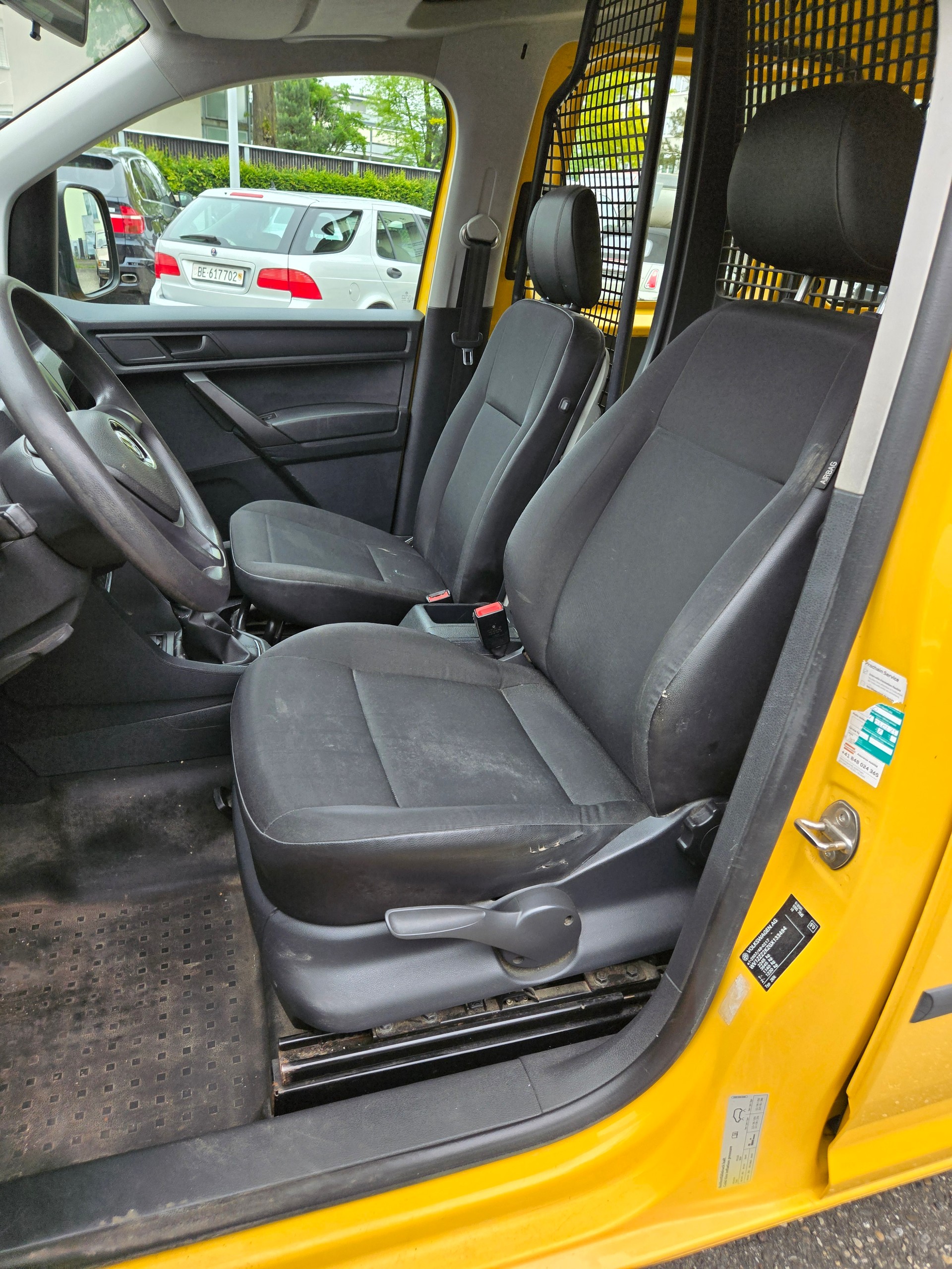 VW Lieferwagen-image-9