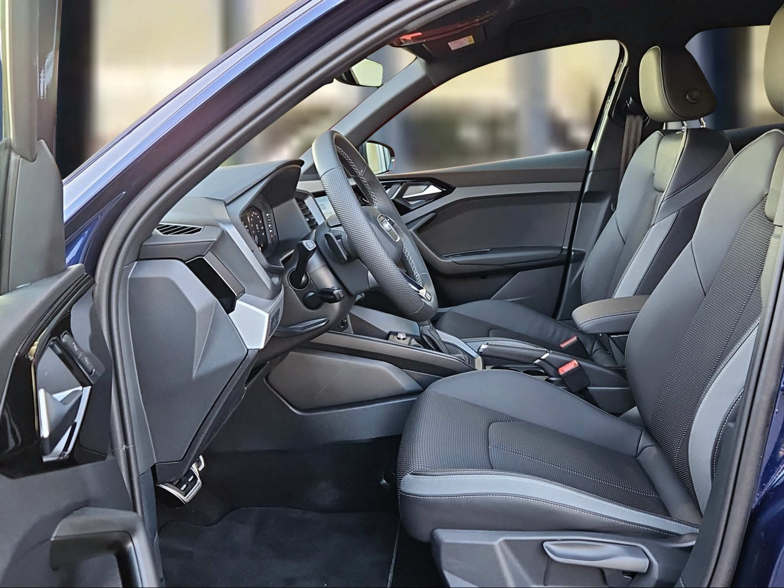 AUDI A1 Sportback 30 TFSI S Line S-tronic Navarablau Metallic-image-8