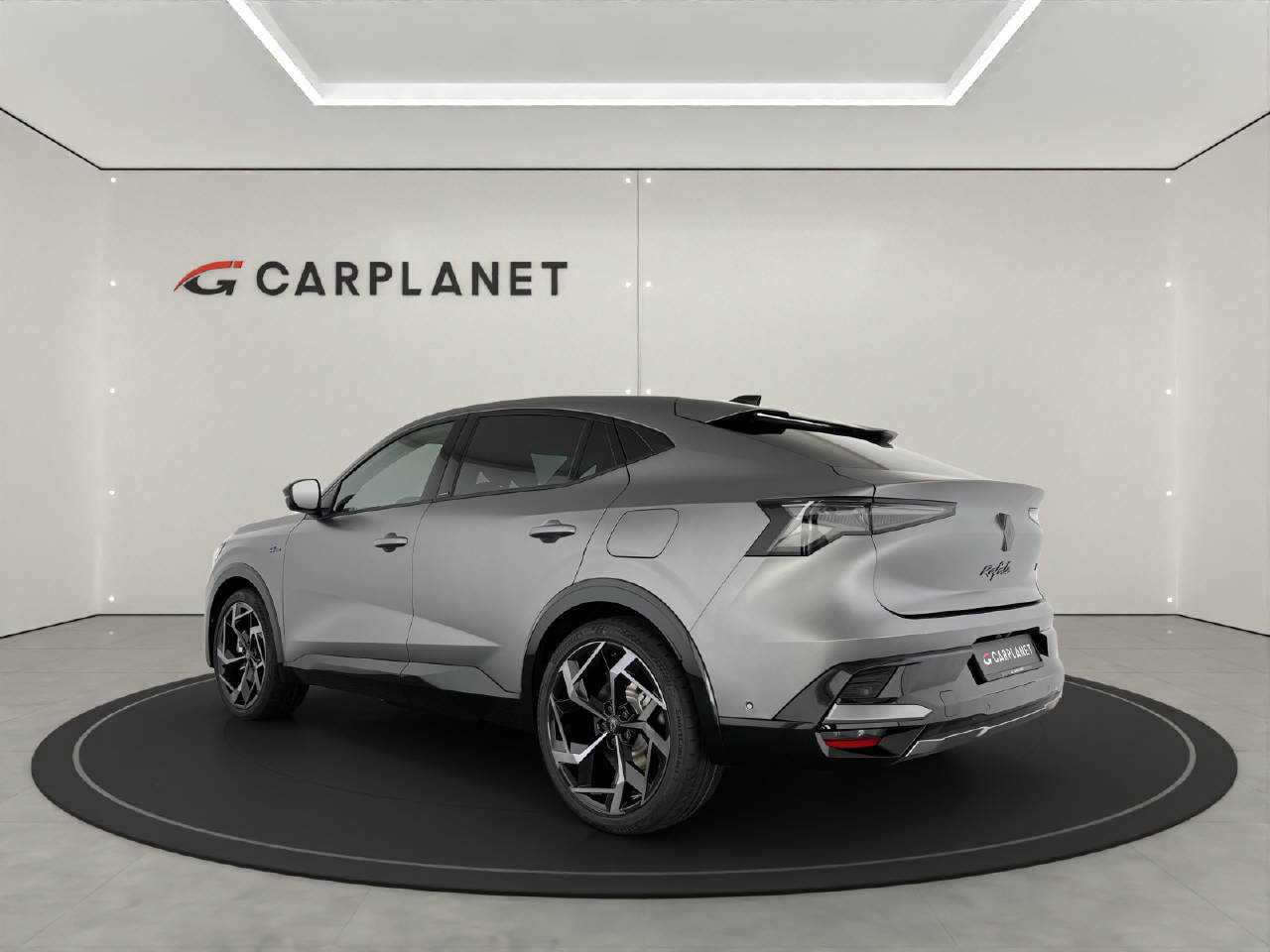 RENAULT Rafale 1.2 E-Tech Plug-in Atelier Alpine-showroom-element-2