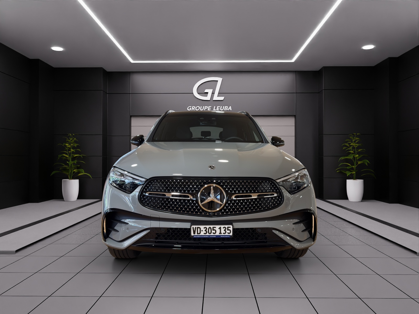 MERCEDES-BENZ GLC 300 e 4Matic EQ Star 9G-Tronic-showroom-element-1
