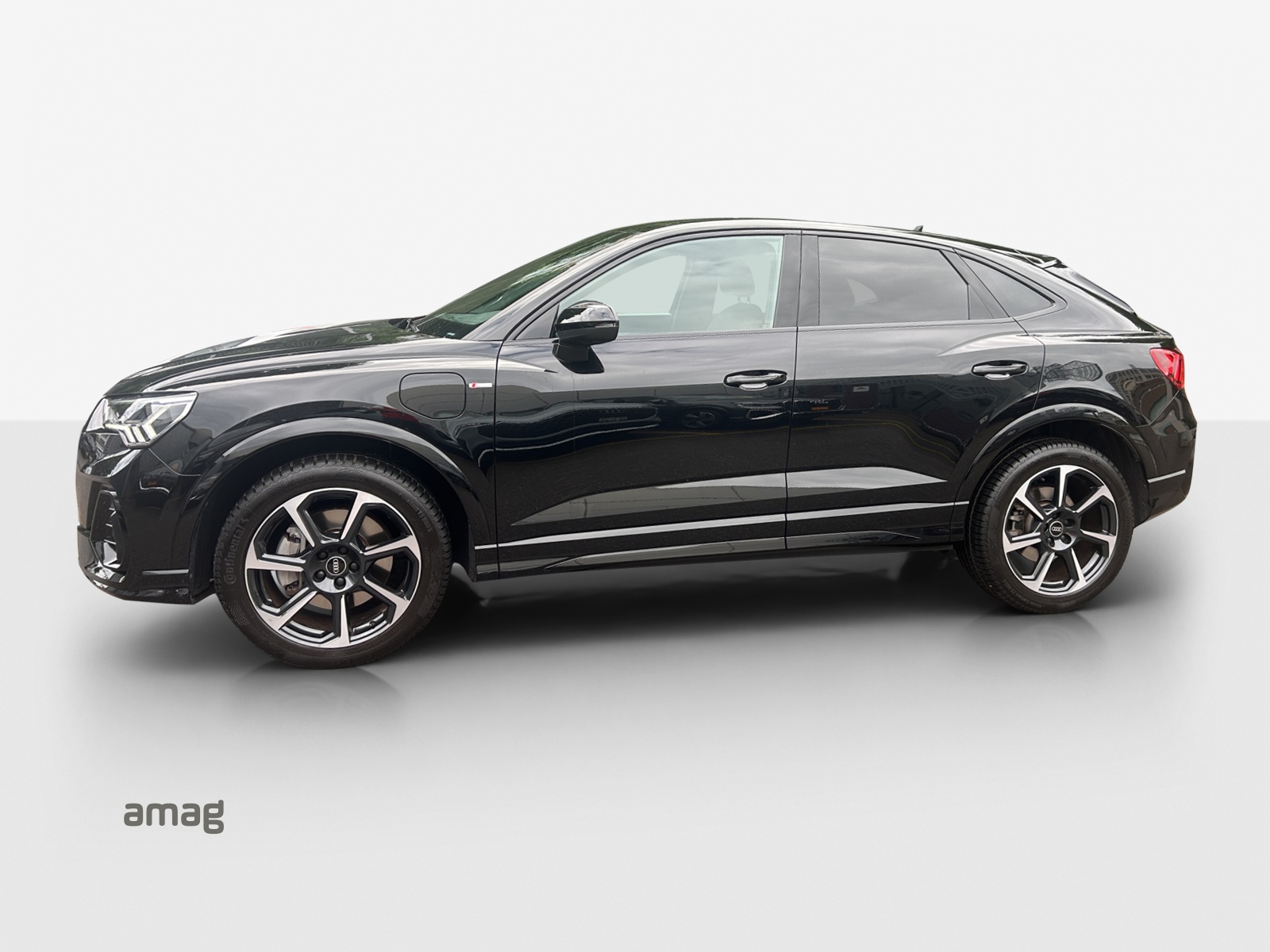 AUDI Q3 Sportback 45 TFSI e S line S-tronic-showroom-element-1