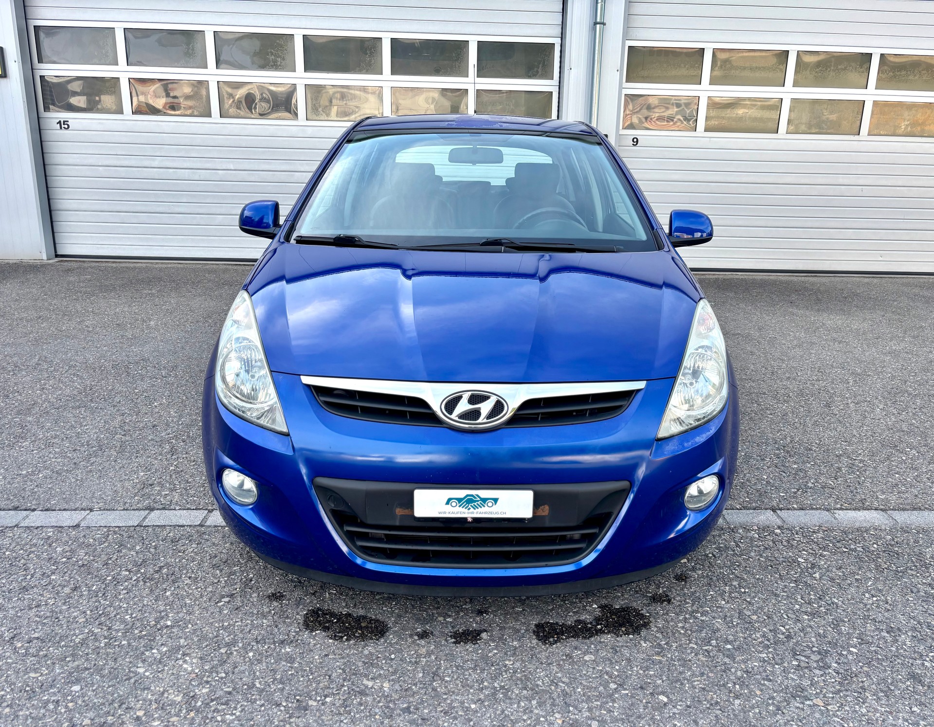 HYUNDAI i20 1.6 Premium Automatic-showroom-element-1