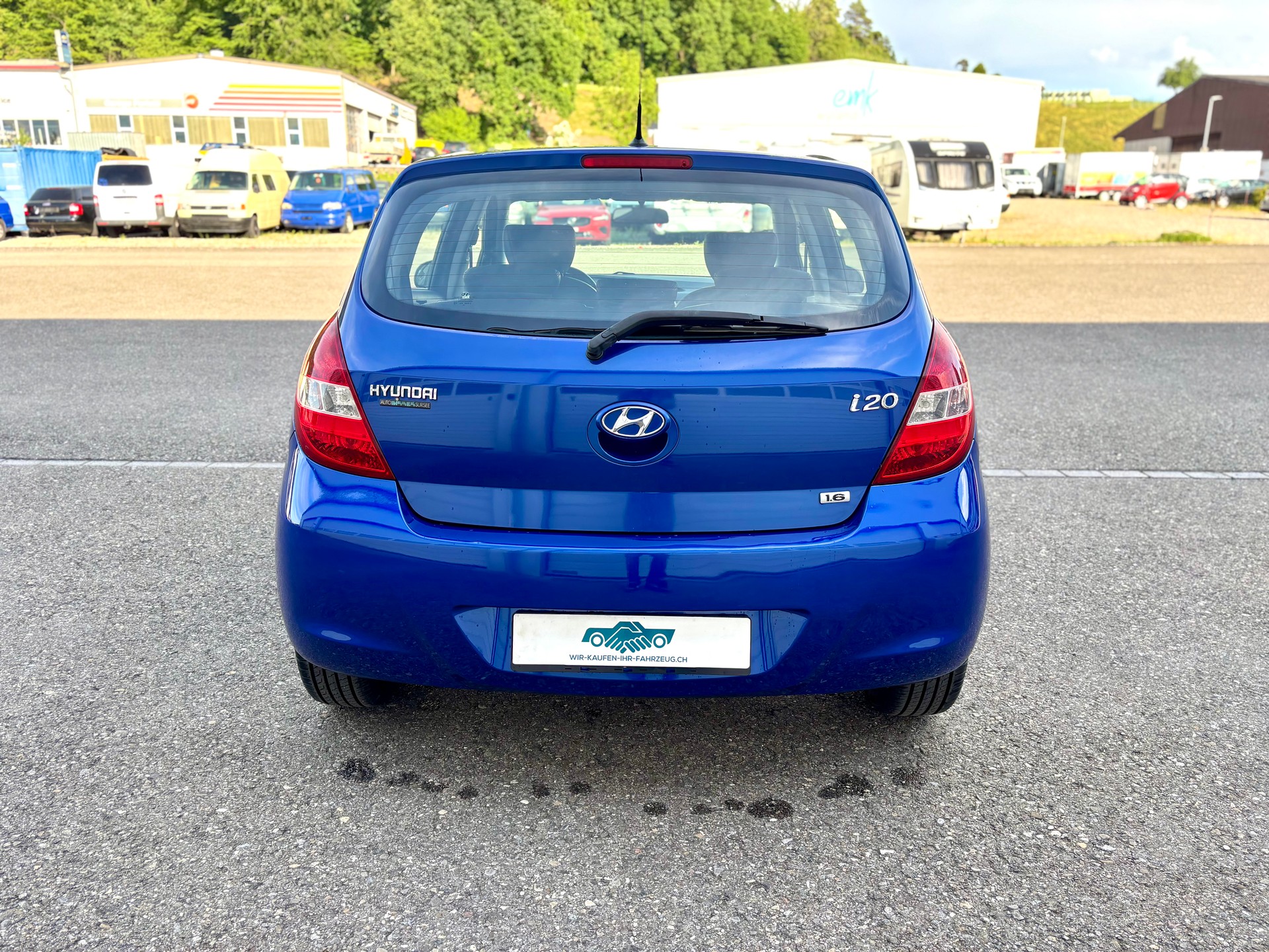HYUNDAI i20 1.6 Premium Automatic-image-4