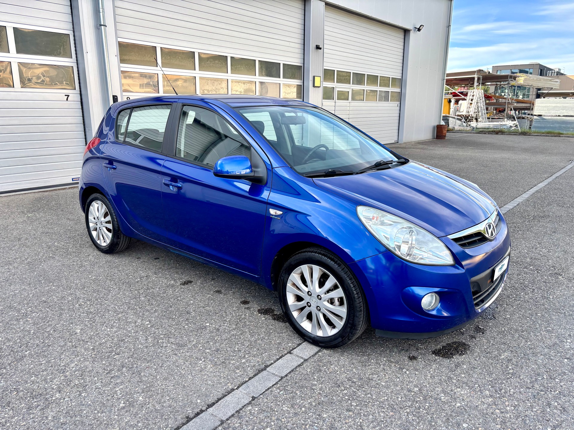 HYUNDAI i20 1.6 Premium Automatic-showroom-element-2