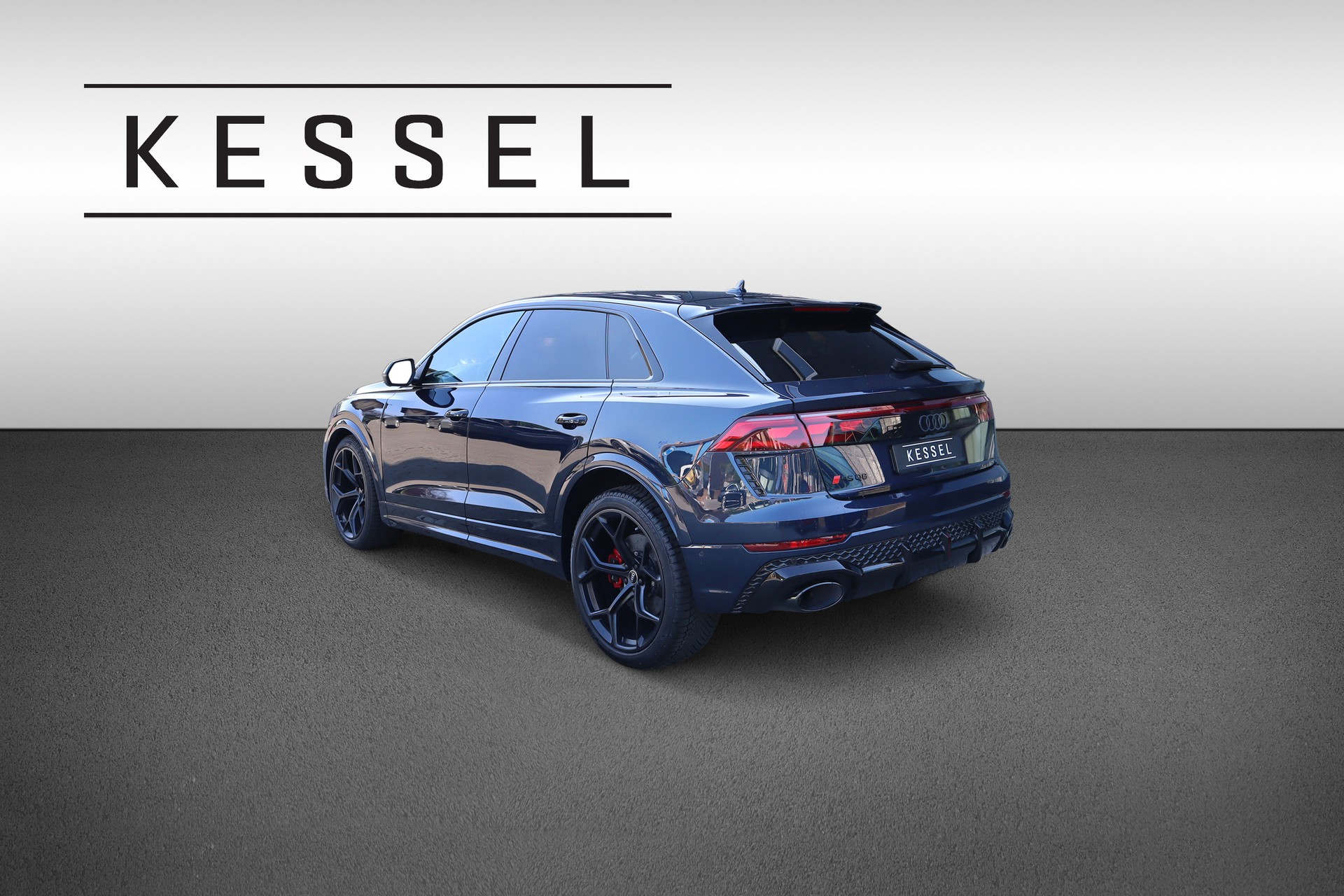 AUDI RSQ8 performance quattro-image-4