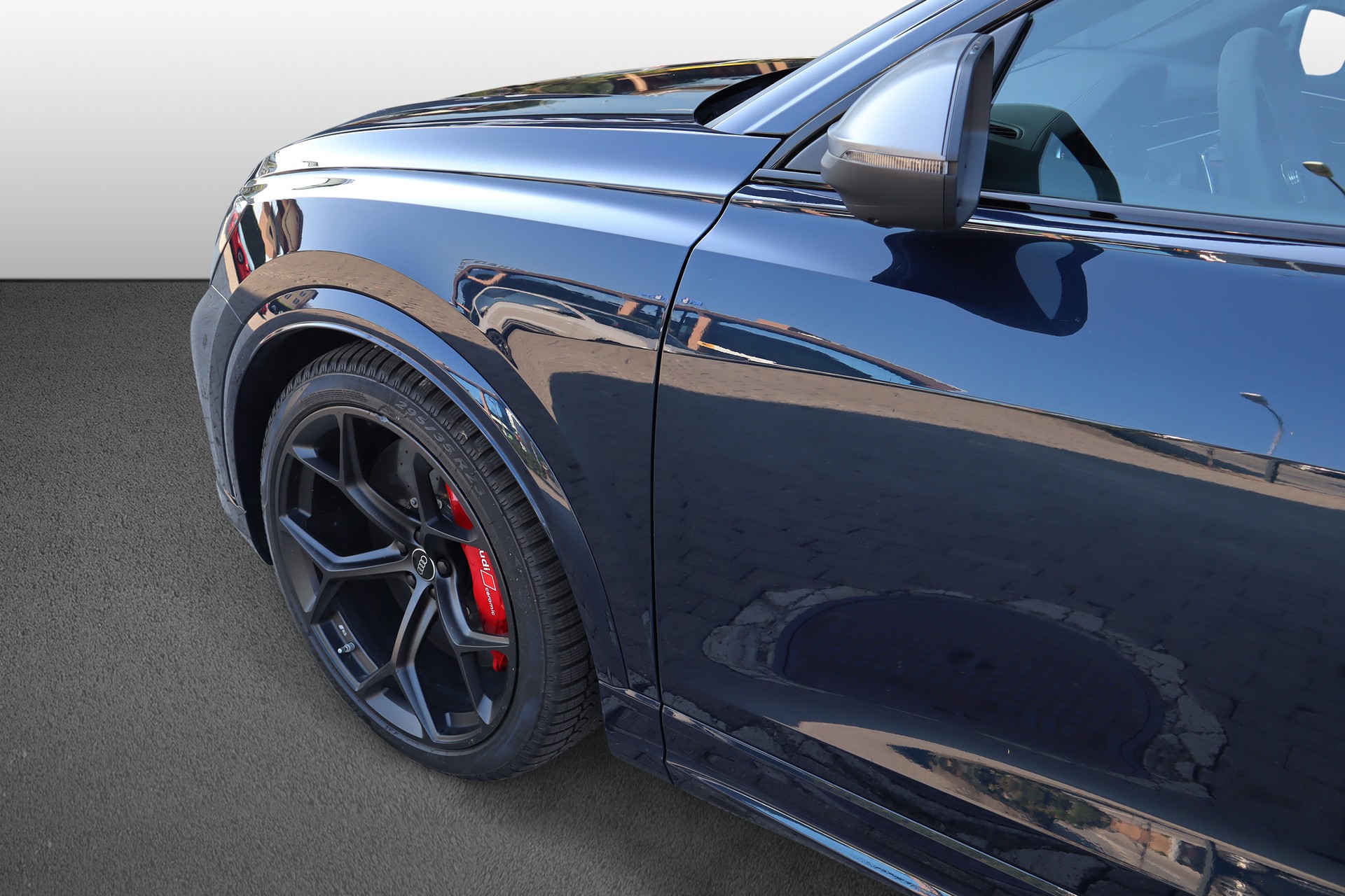 AUDI RSQ8 performance quattro-image-8