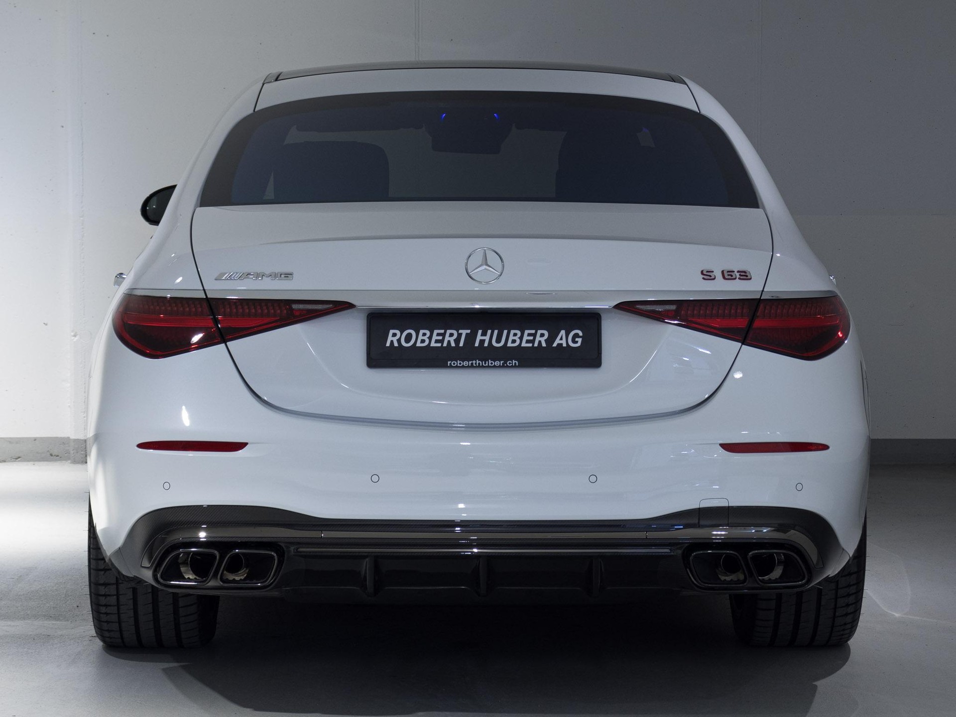 MERCEDES-BENZ S 63 AMG E Performance-image-5