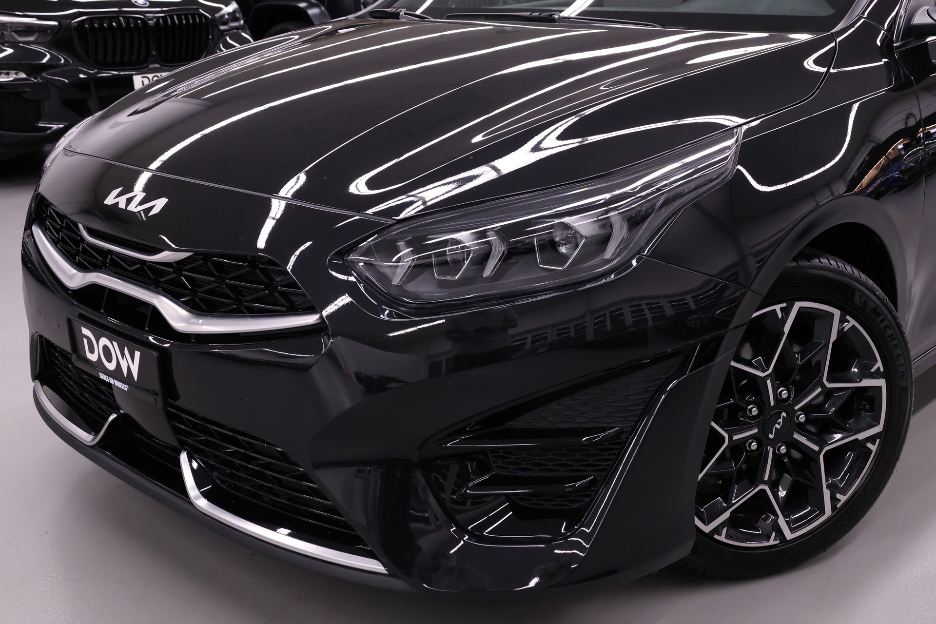 KIA Ceed SW 1.5 T-GDi GT-Line-image-11