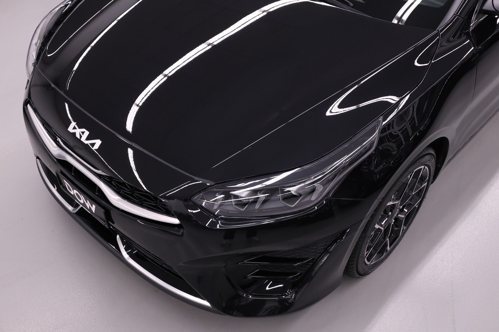 KIA Ceed SW 1.5 T-GDi GT-Line-image-9