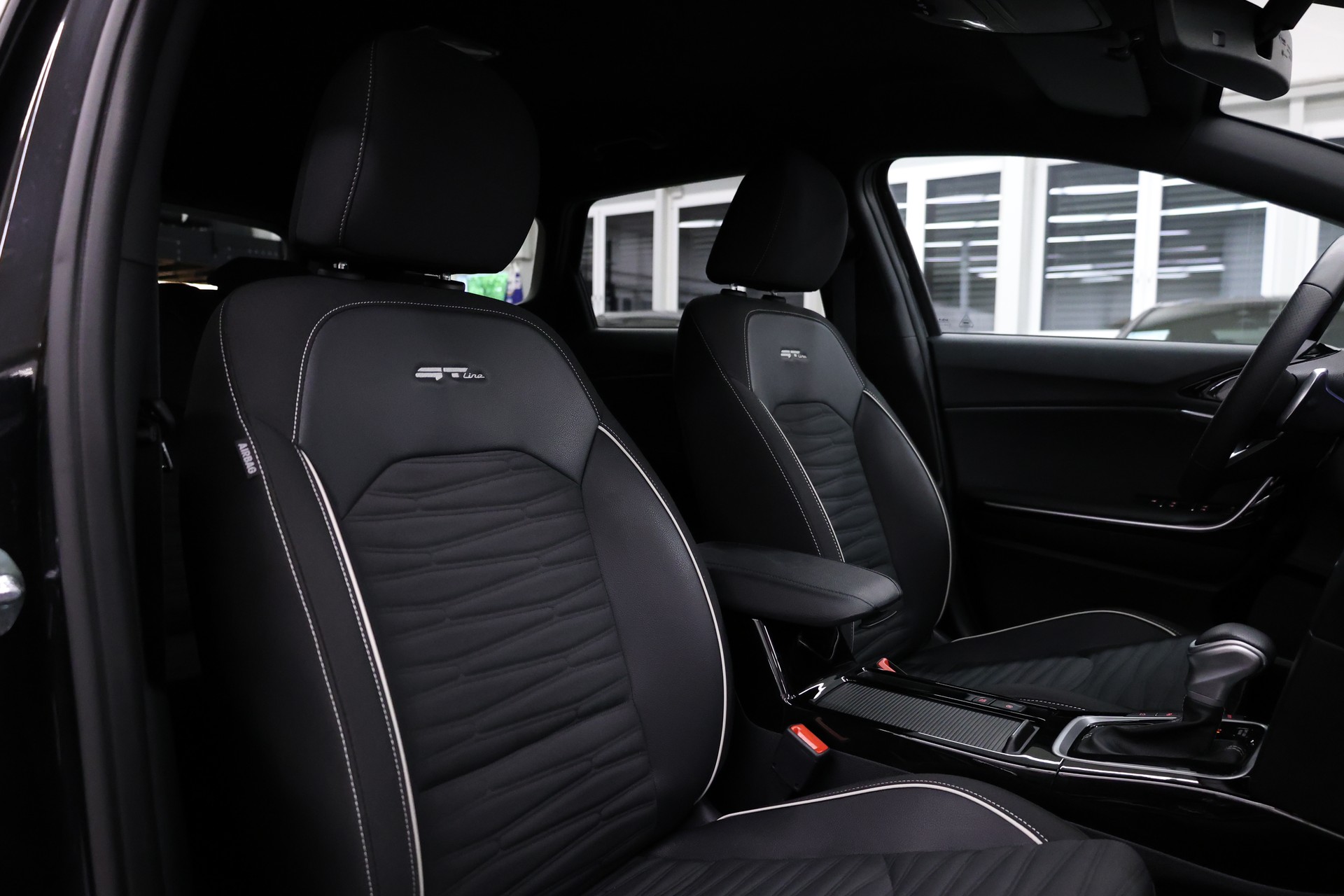 KIA Ceed SW 1.5 T-GDi GT-Line-image-16