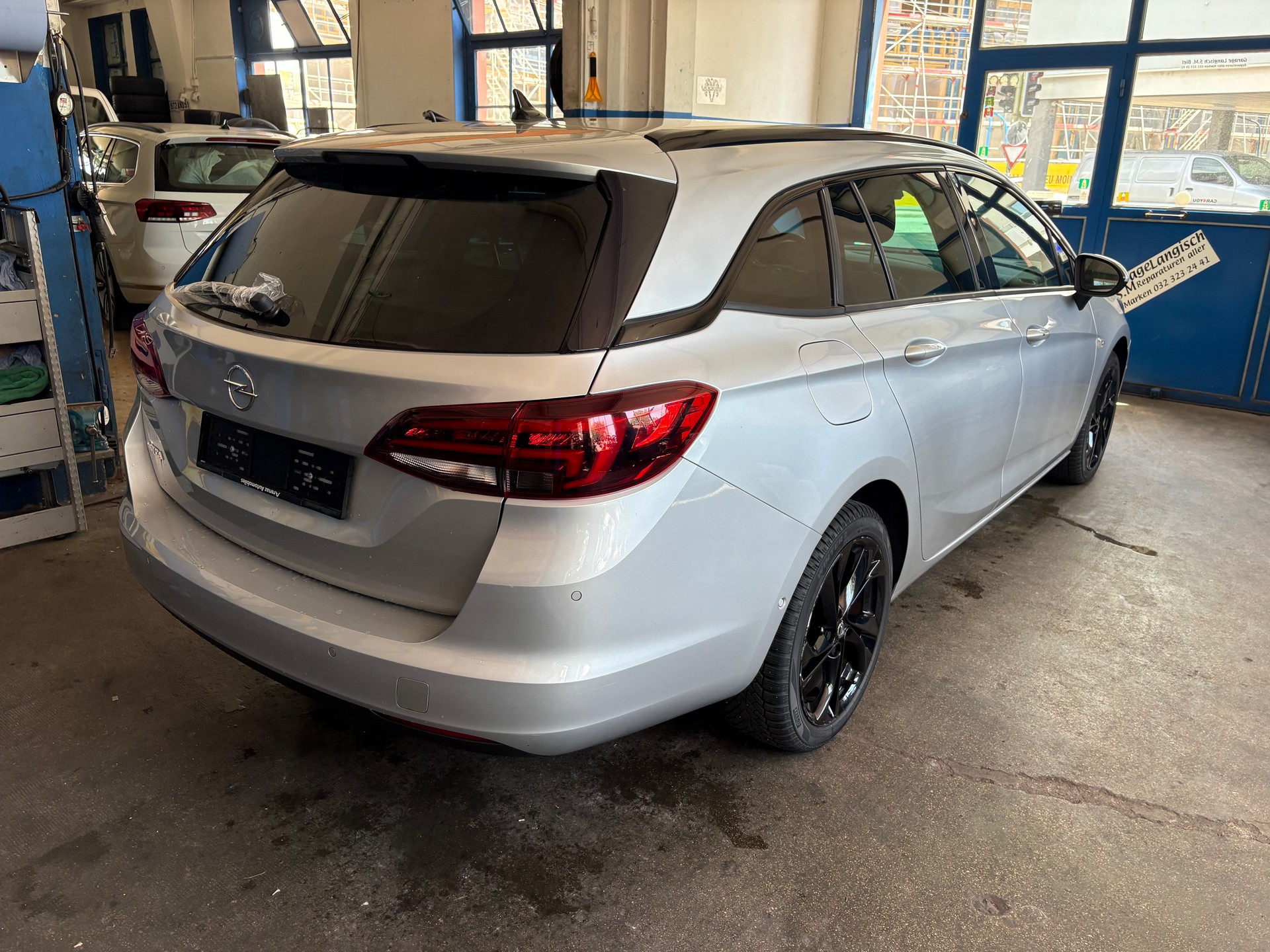 OPEL Astra Sports Tourer 1.5 CDTi Elegance-image-1