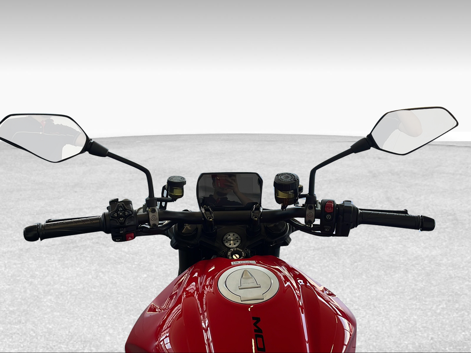 DUCATI 890 Monster ABS-image-6