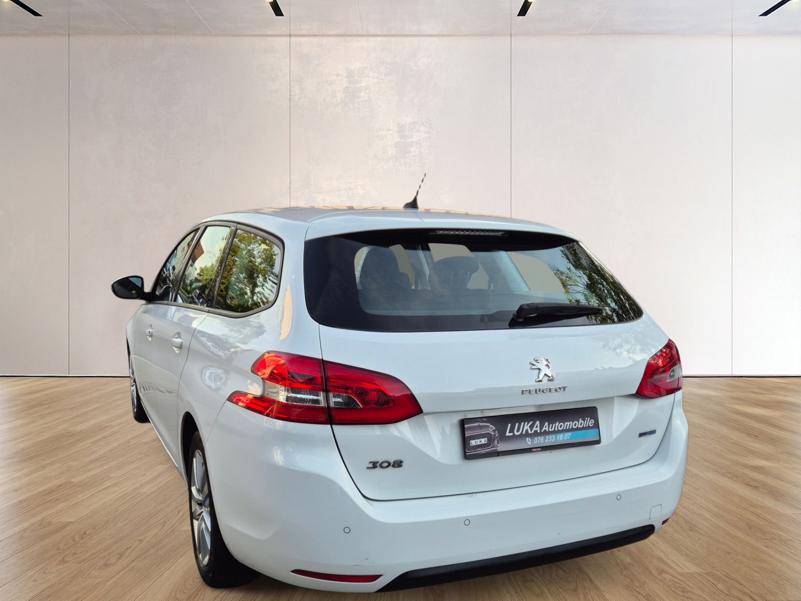 PEUGEOT 308 SW 1.6 BlueHDI Allure Automatic-showroom-element-2