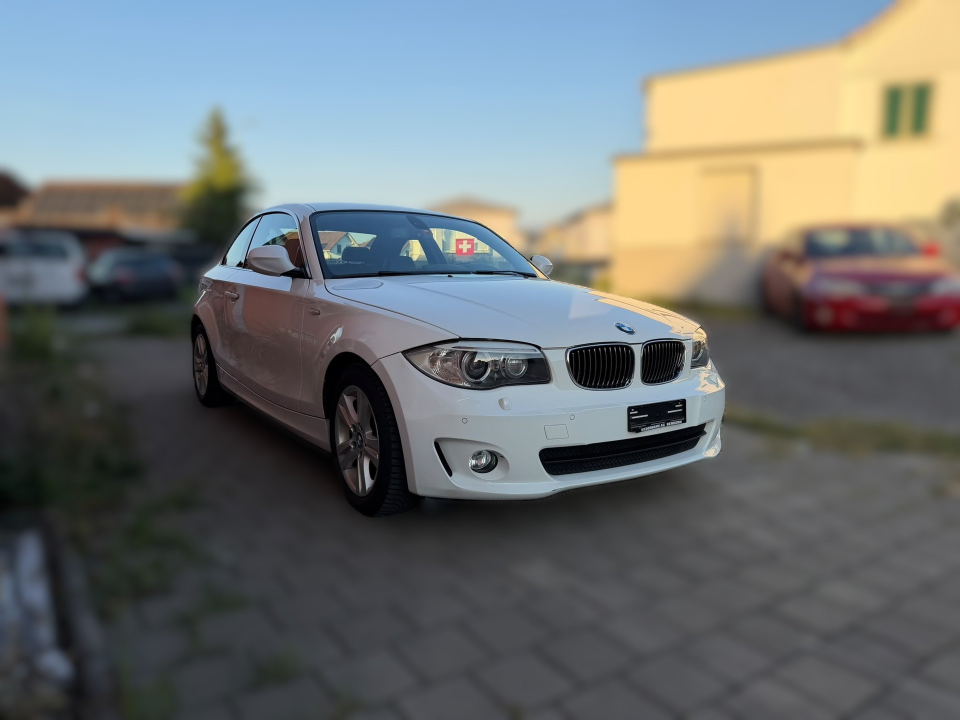 BMW 120i Coupé Steptronic-image-5