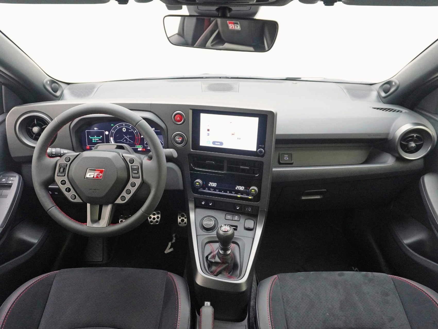 TOYOTA GR Yaris 1.6 Turbo Sport 4x4 ** mit Aero Pack **-image-12