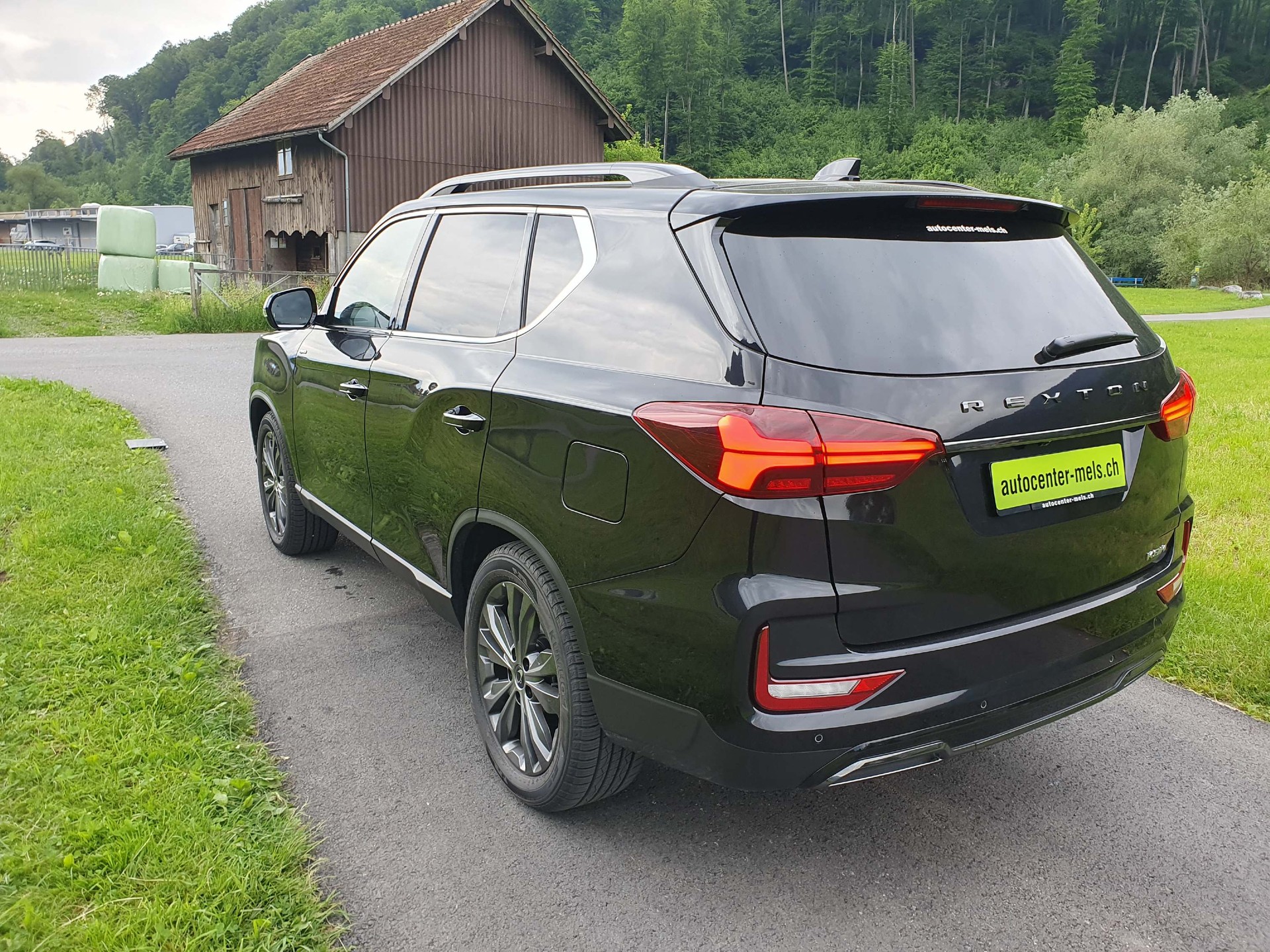 KGM-SsangYong Rexton RX 2.2D Black Edition 4x4-image-5