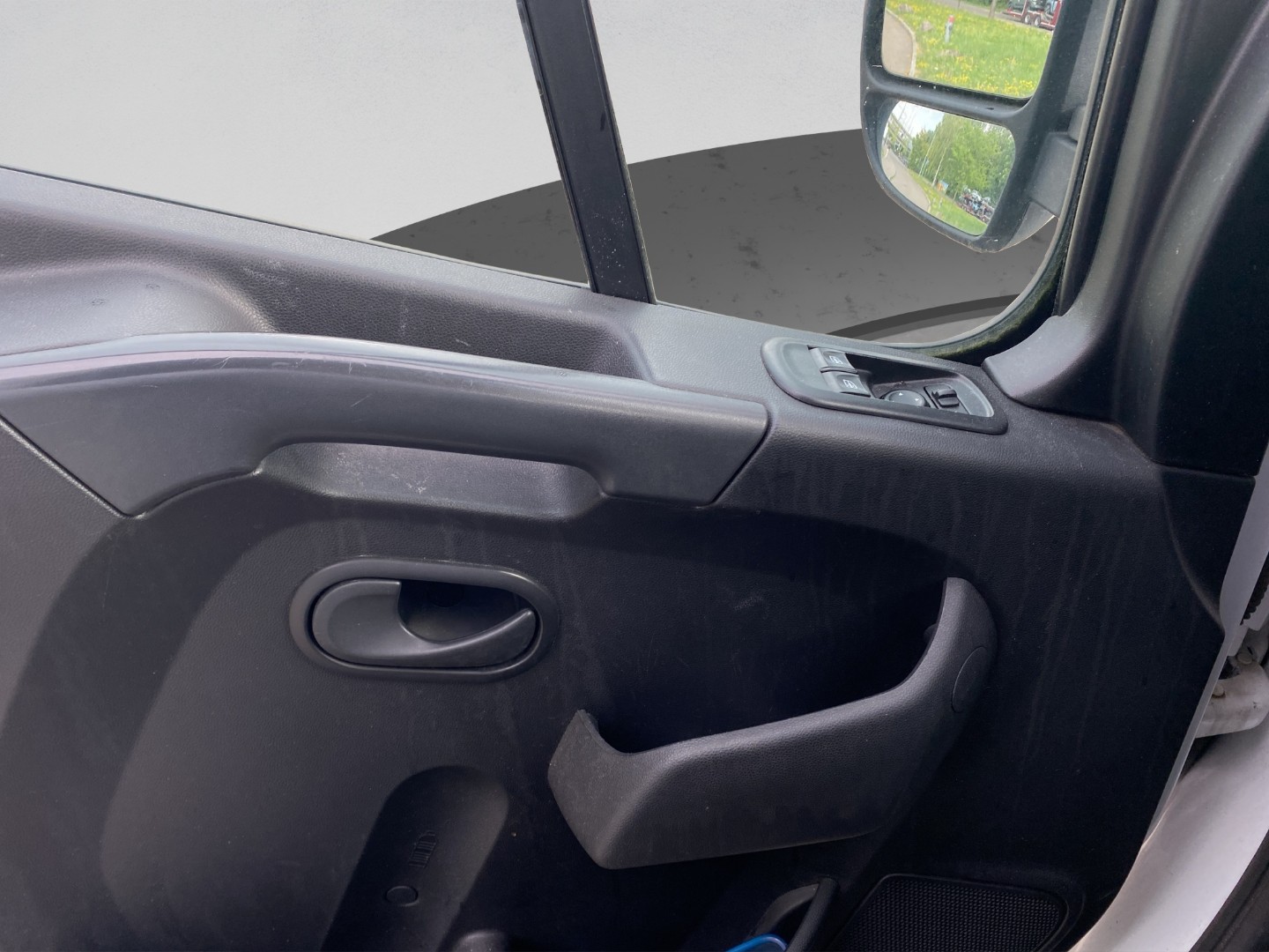 RENAULT Master T33 2.3dCi 135 L2H2-image-12