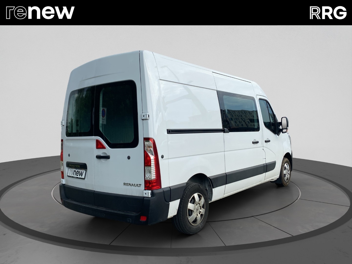 RENAULT Master T33 2.3dCi 135 L2H2-showroom-element-1