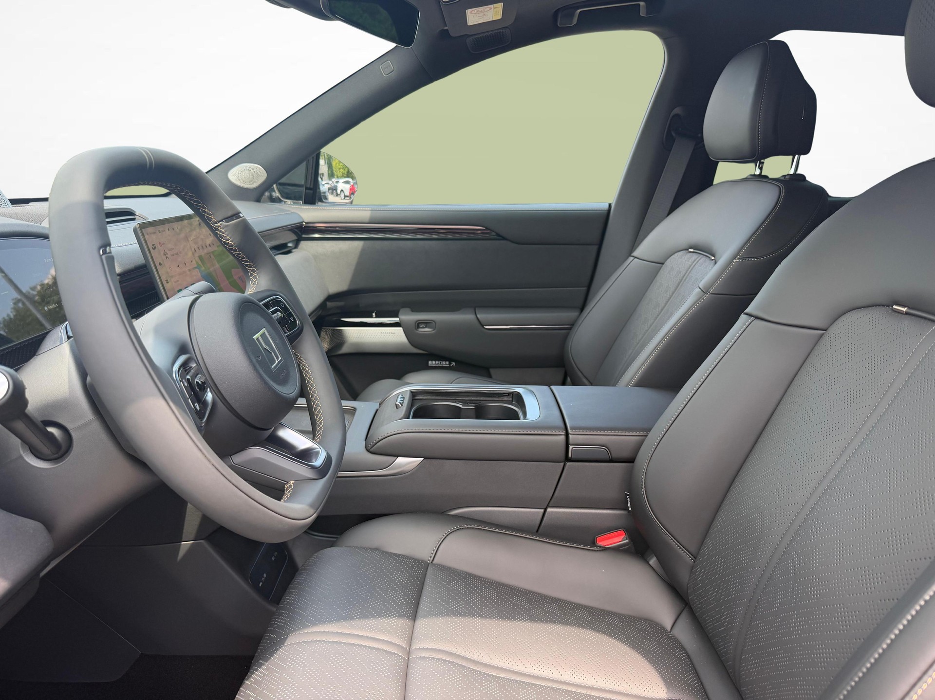 ZEEKR 7X Privilege AWD-showroom-element-1